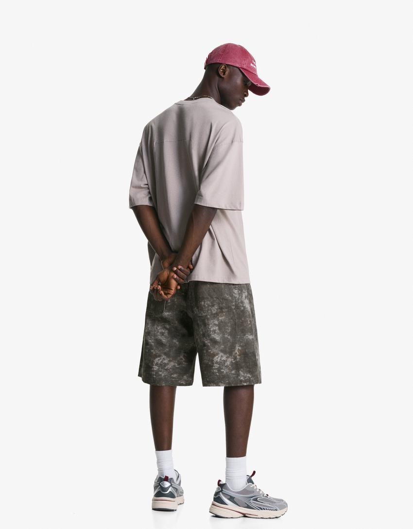 Bermuda print-Negro