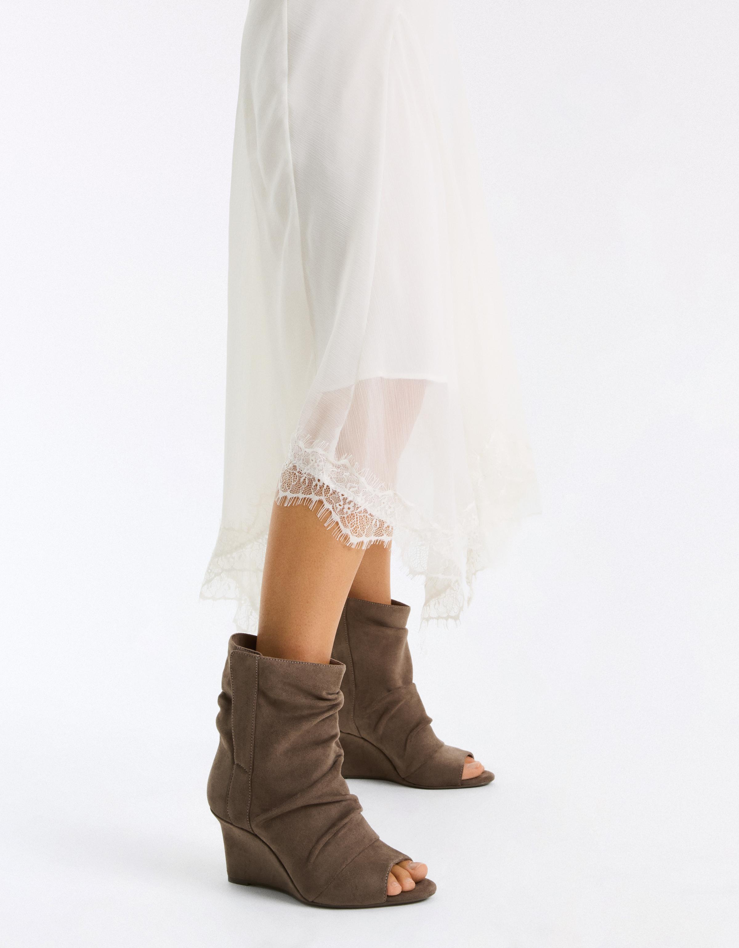 SLOUCHY PEEP TOE ANKLE BOOTS — TAUPE