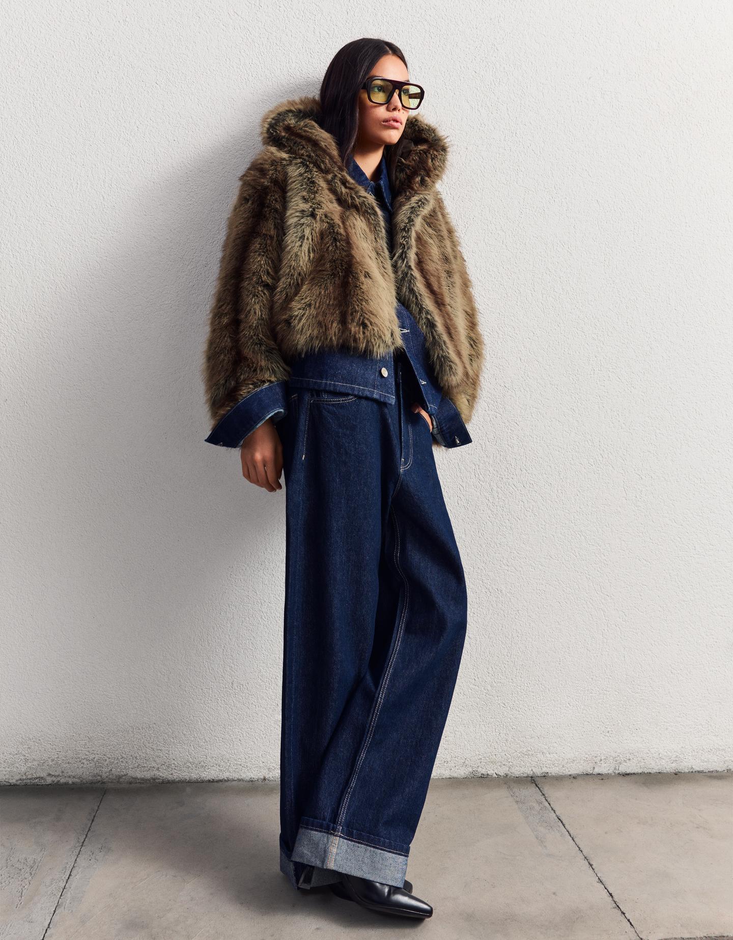 Bershka Cazadora Efecto Pelo Capucha Mujer M Marrón