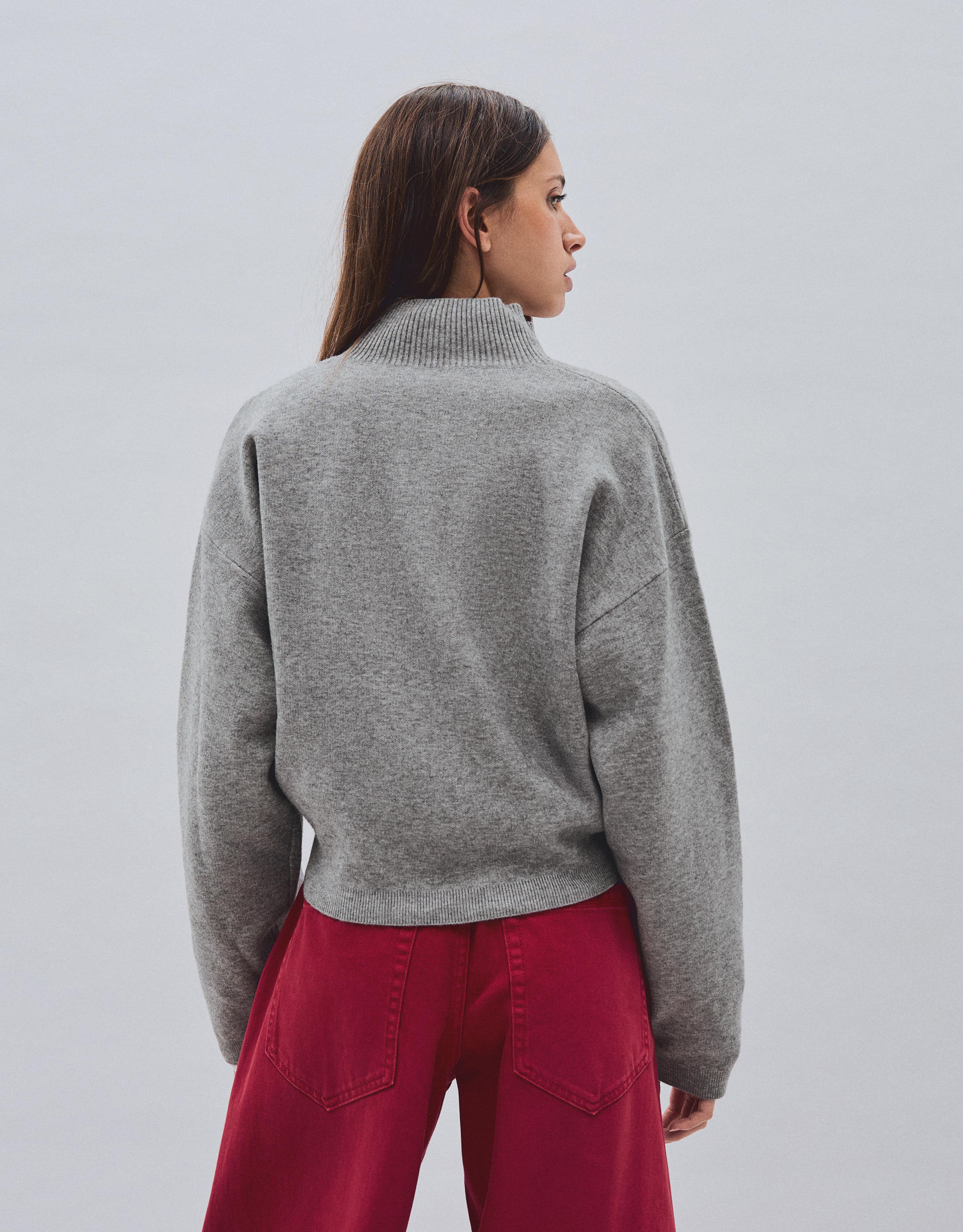 Embroidered zip-up jumper — Grey