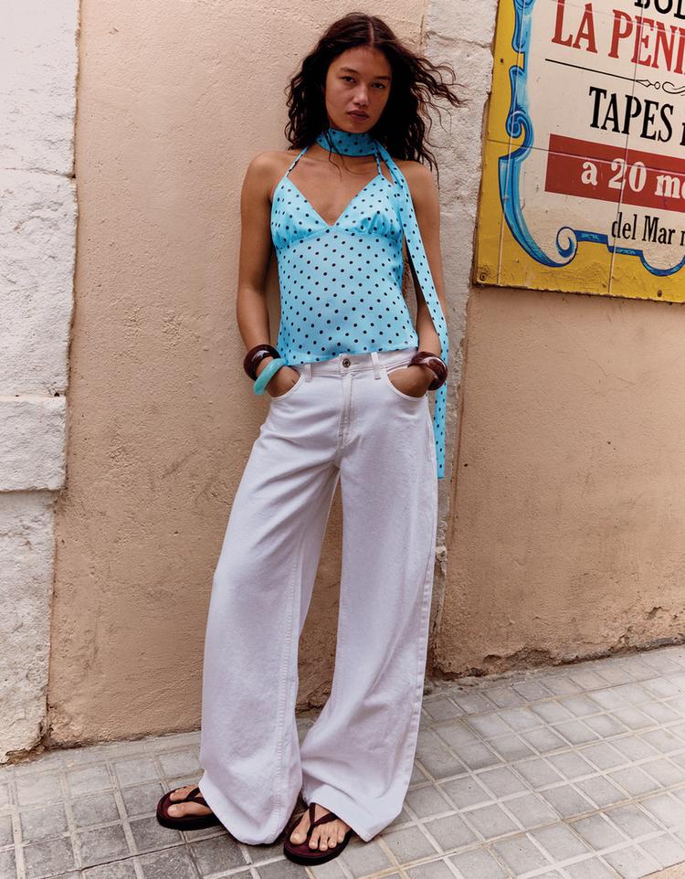 Fular detaylı askılı top