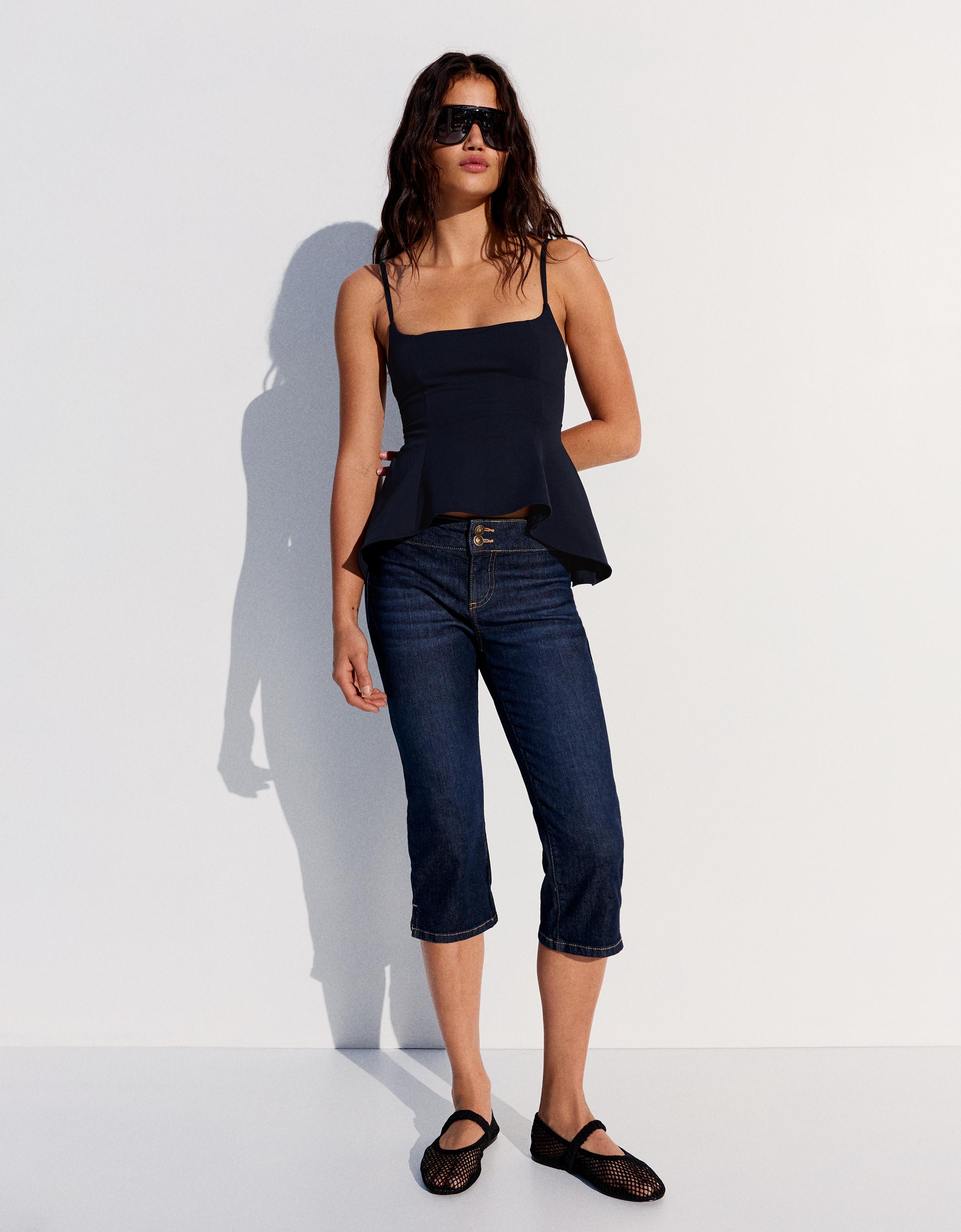 Ruffle strappy top — Navy