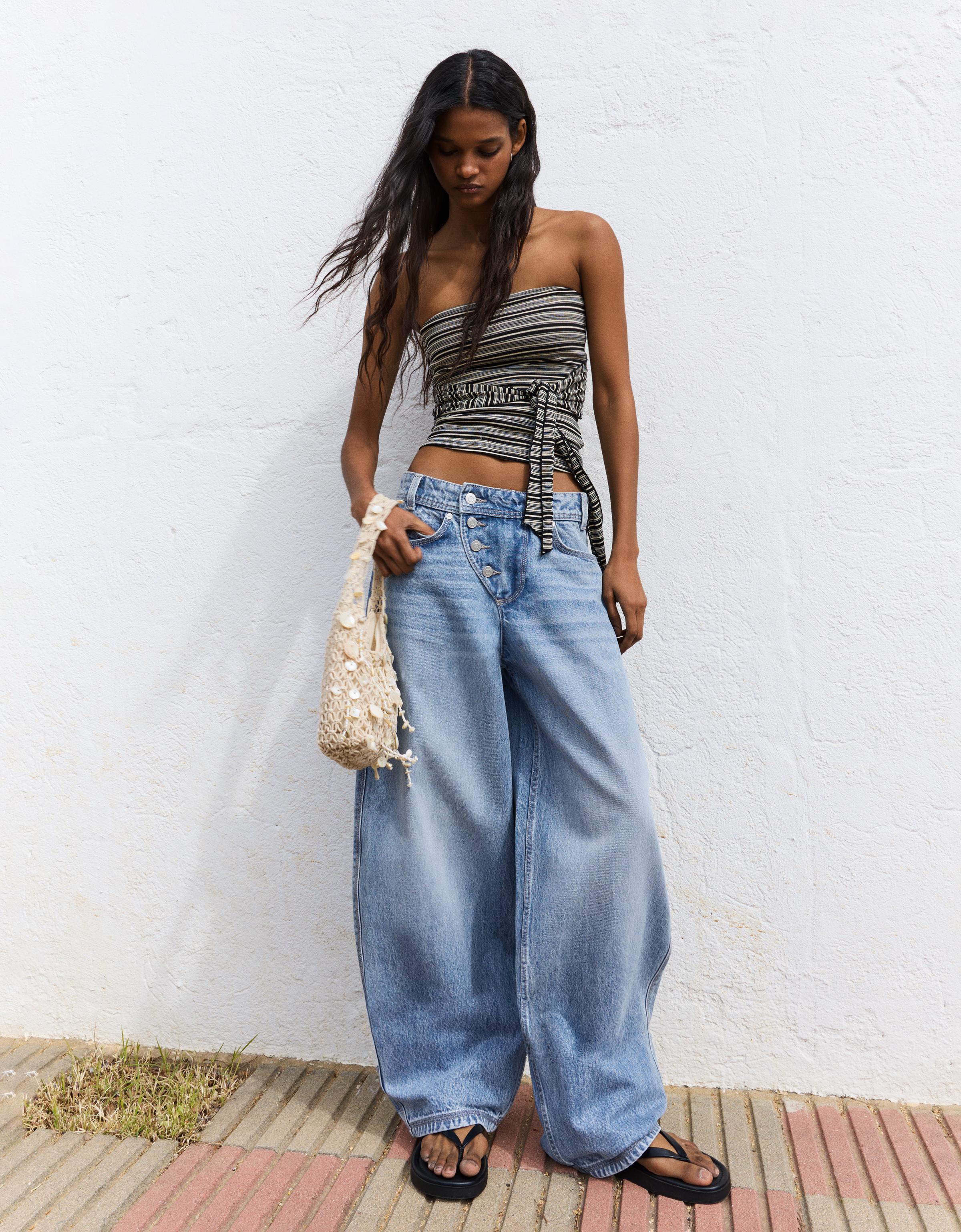 Düşük bel, önü düğmeli, geniş paça barrel jean - Görsel 7