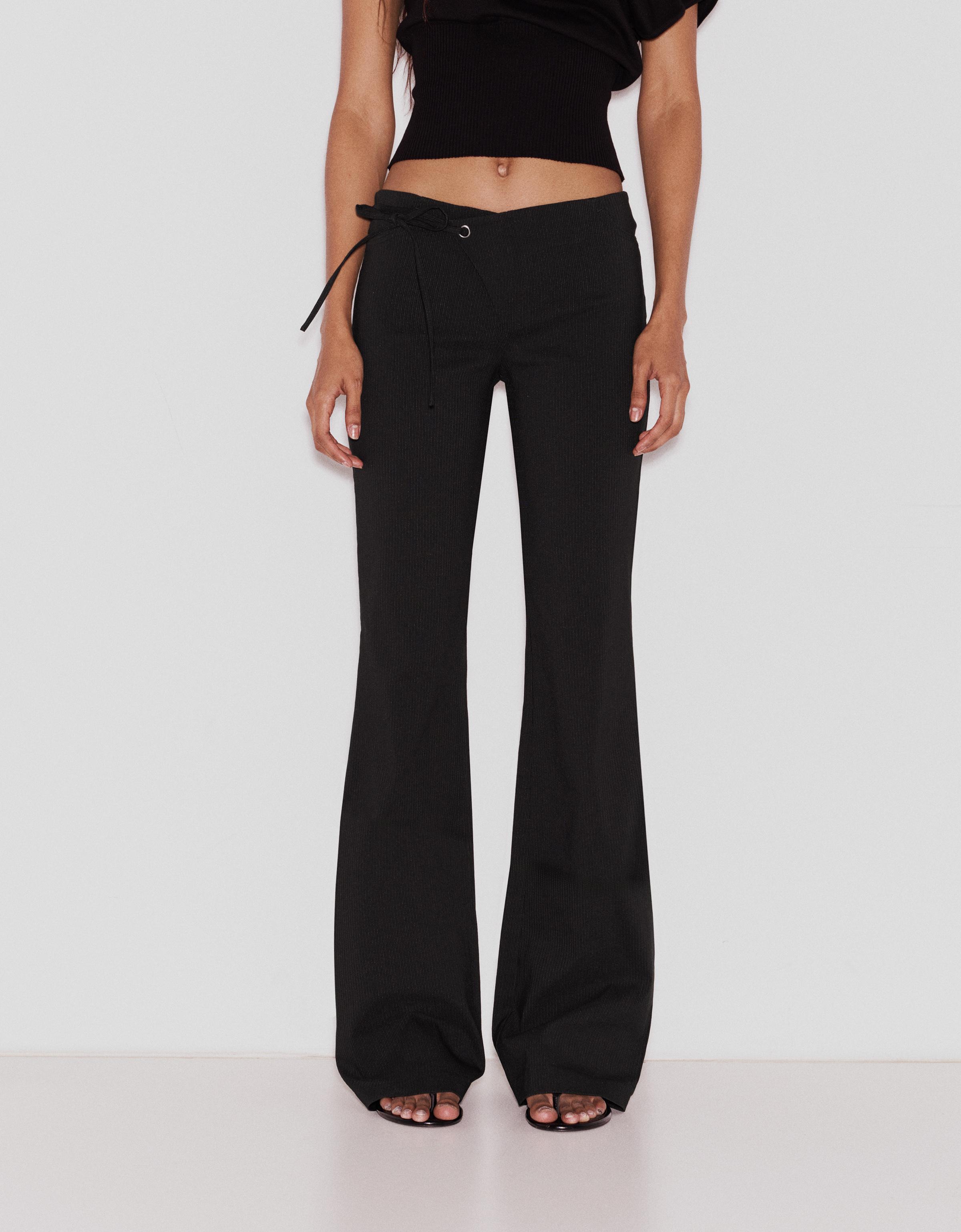 Low-rise flared trousers — Black