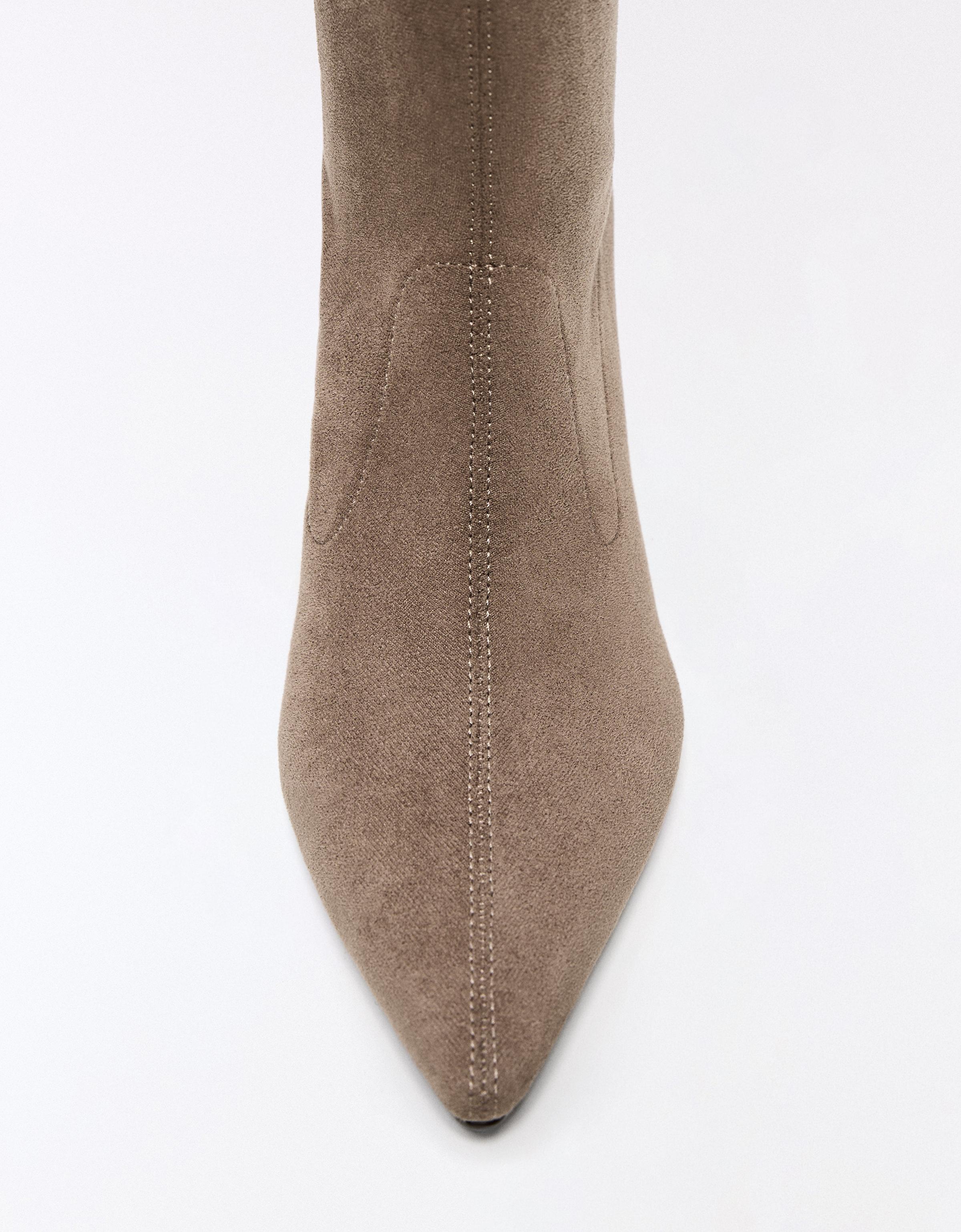 Fitted kitten heel ankle boots — TAUPE