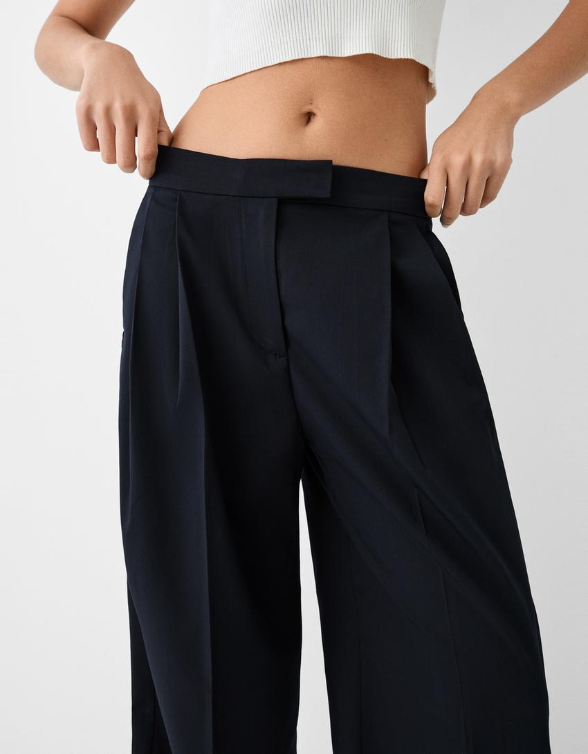 بنطال بقصّة مريحة وثنيات مزدوجة-كحلي-3