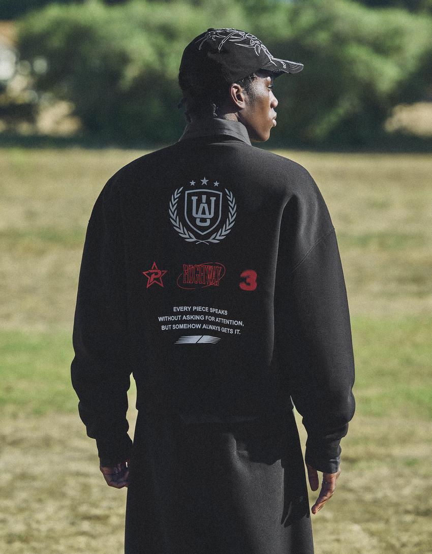 Sudadera cuello redondo print-Negro