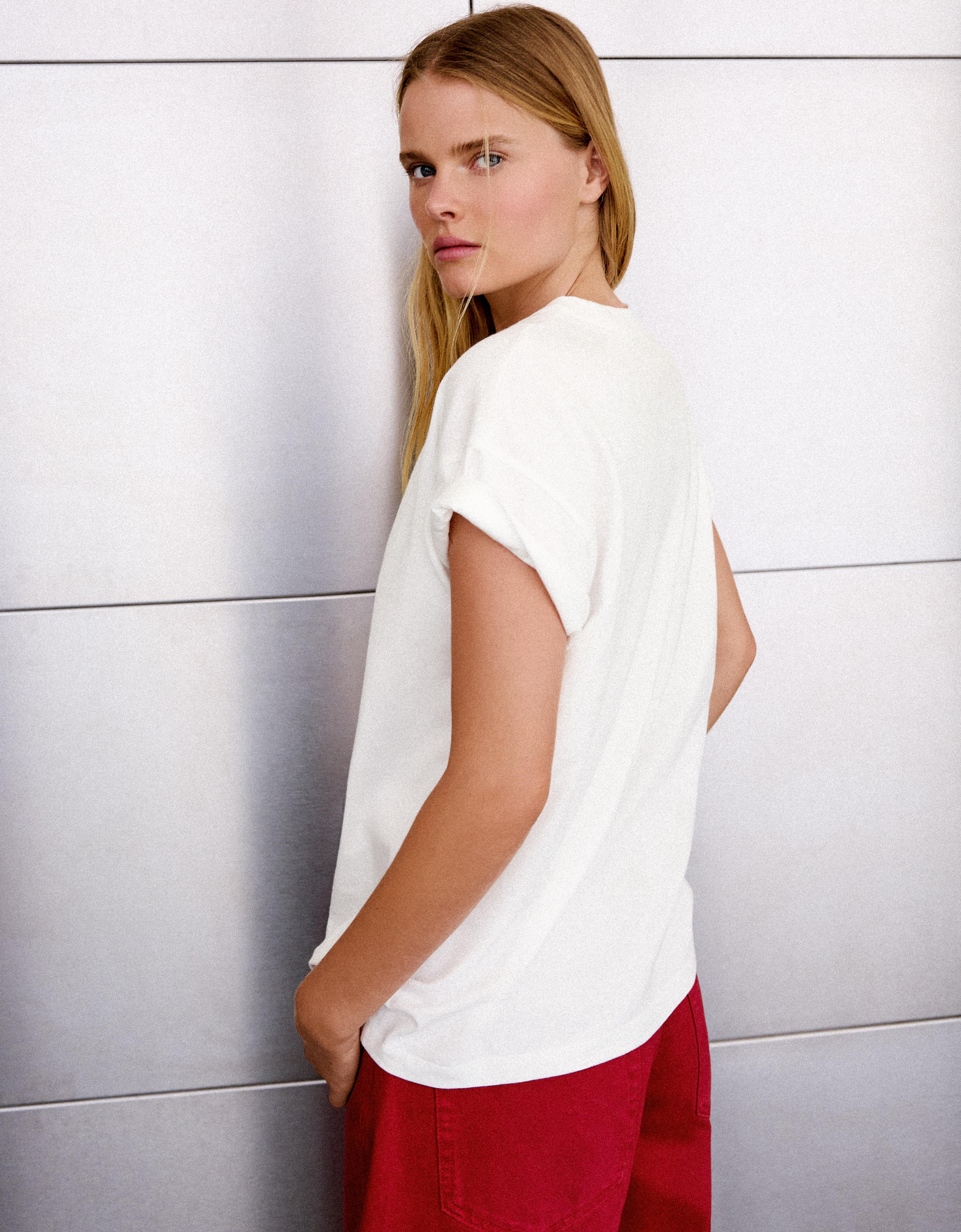GRACIE ABRAMS short sleeve oversize T-shirt — Off white