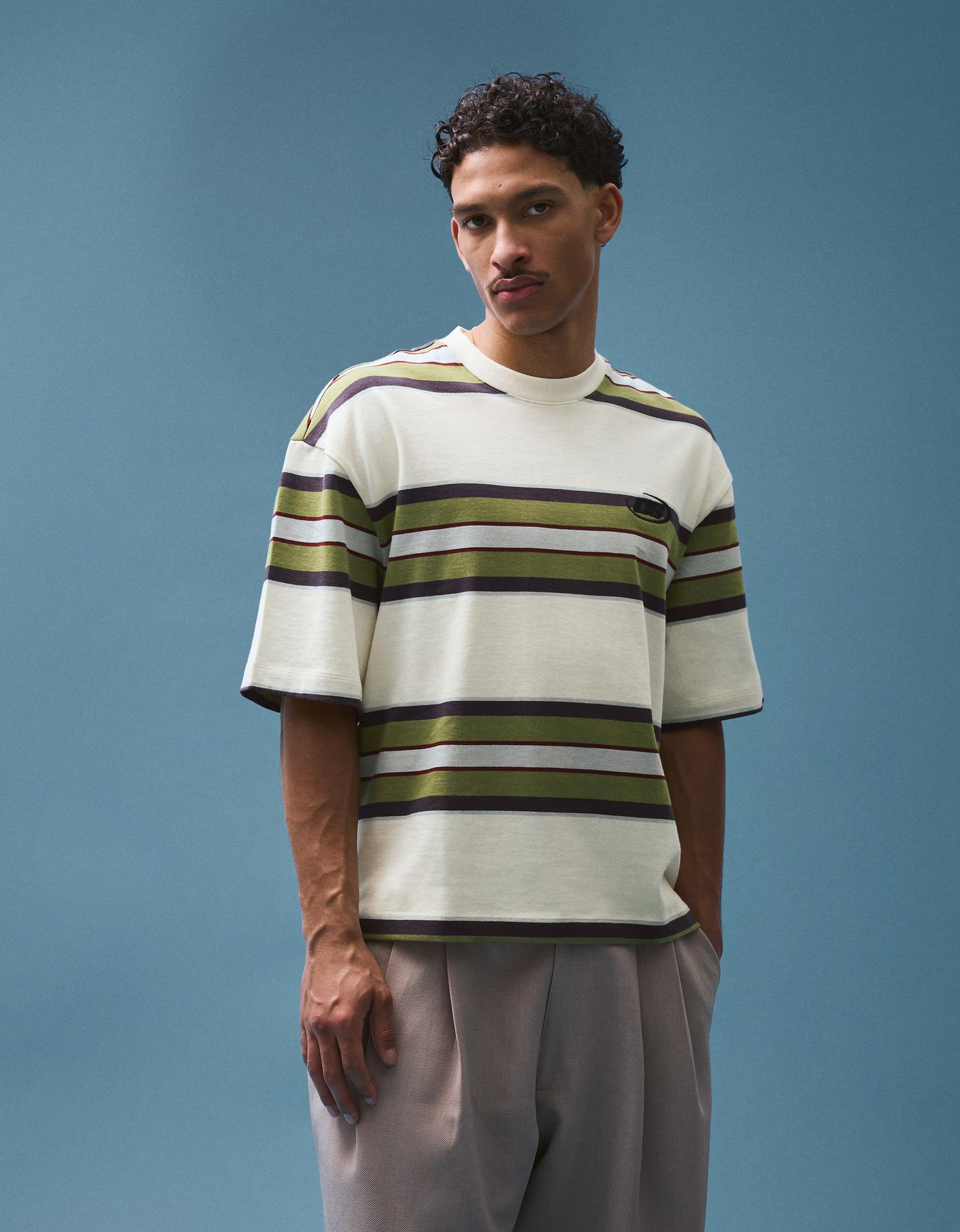 Bershka koszulka boxy fit w paski biały złamany