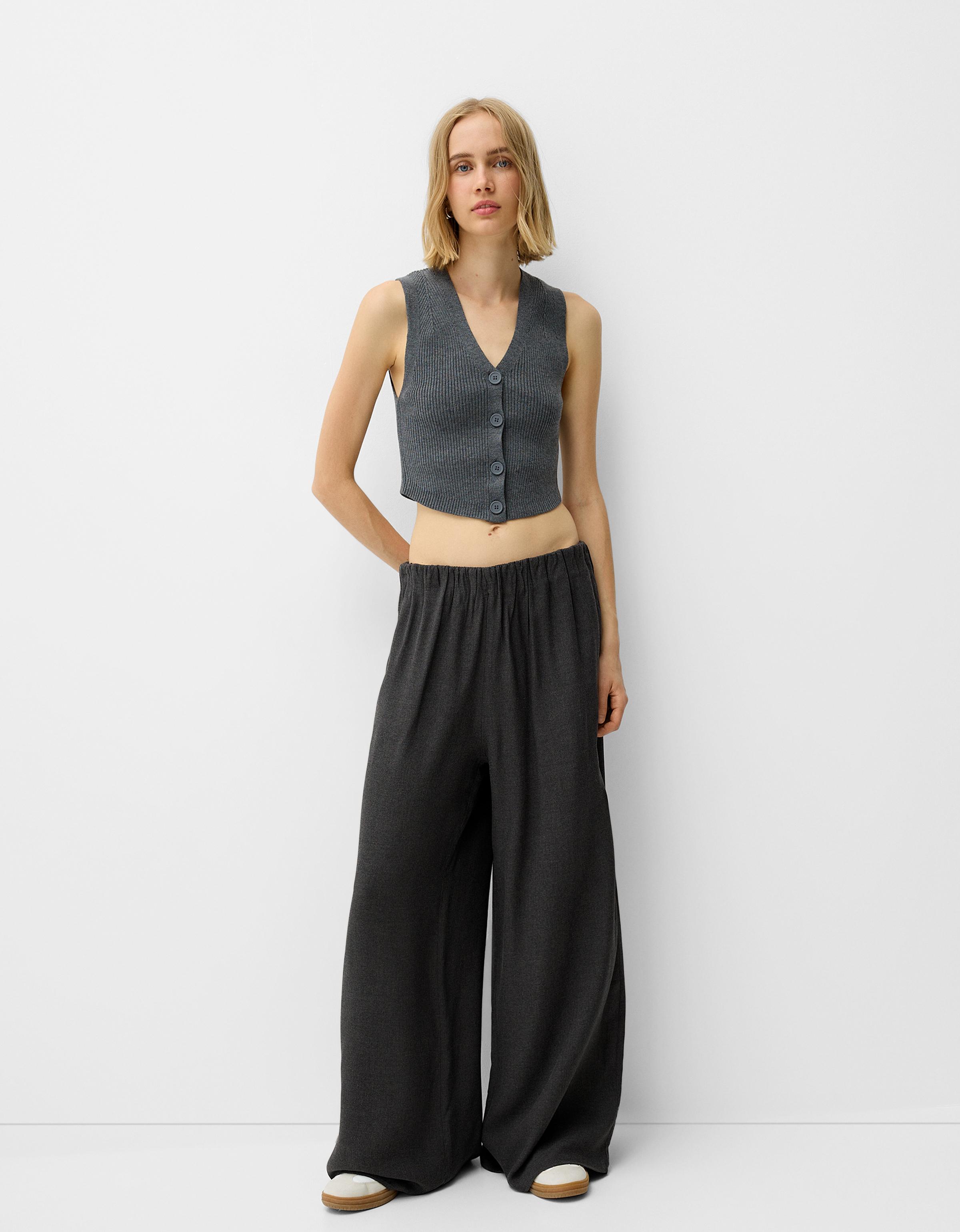 Wide leg trousers