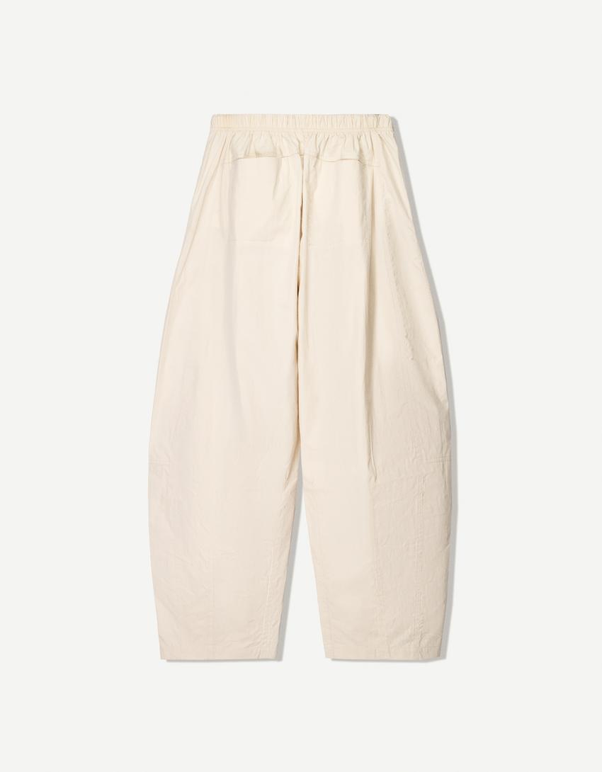 Technical balloon parachute pants