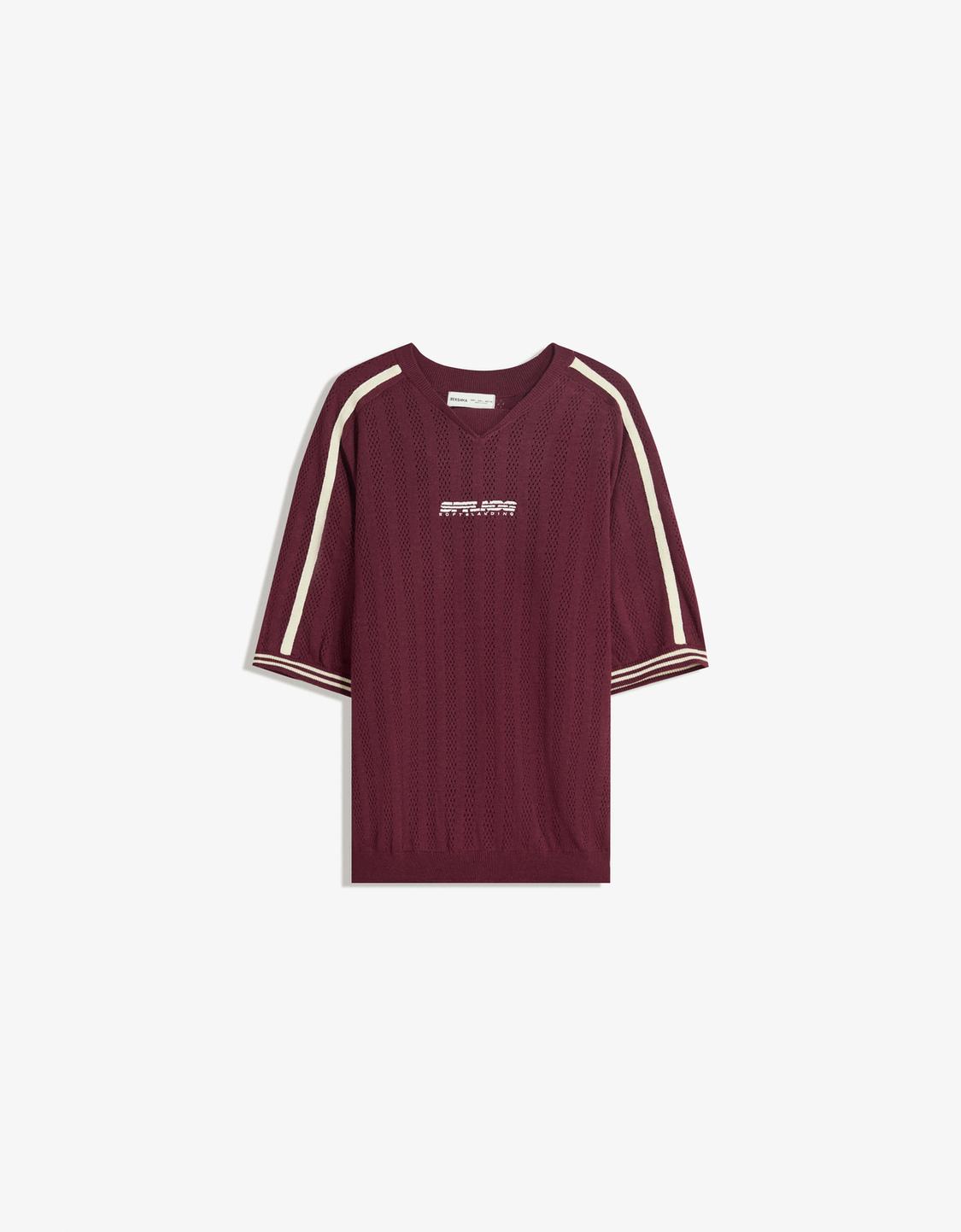 Short sleeve sports T-shirt