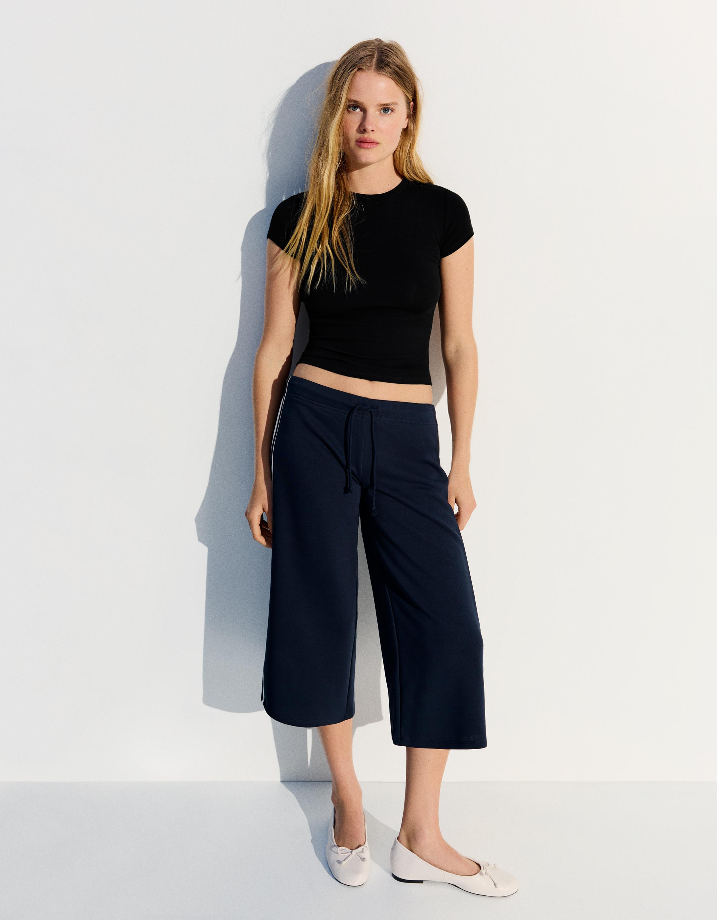 Short sleeve round neck T-shirt — Black