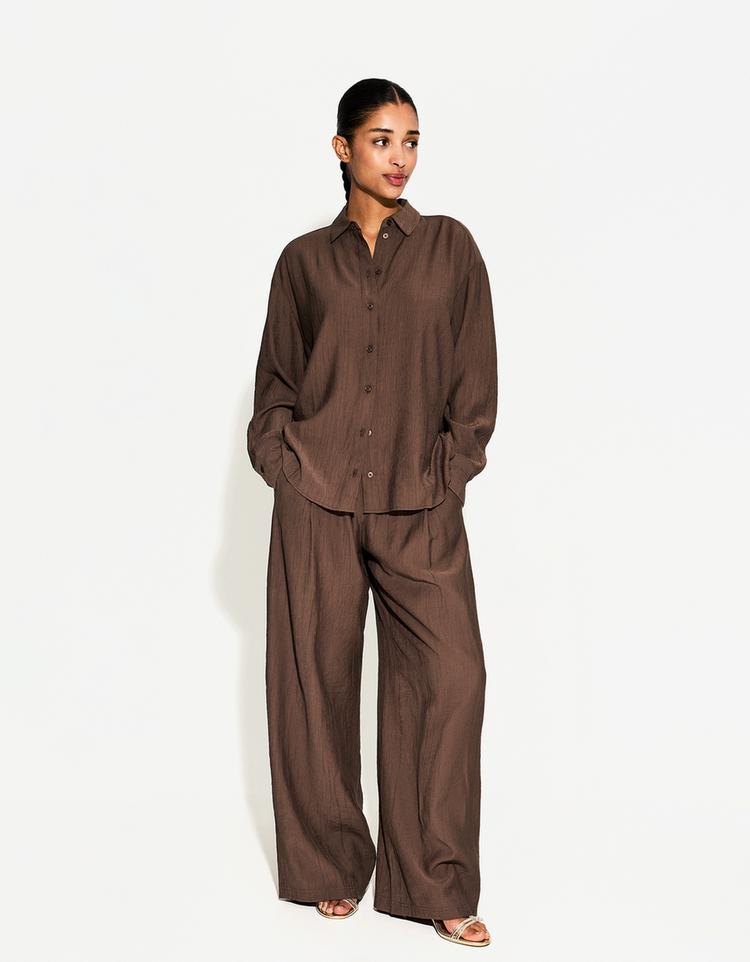 Wide leg drawstring trousers