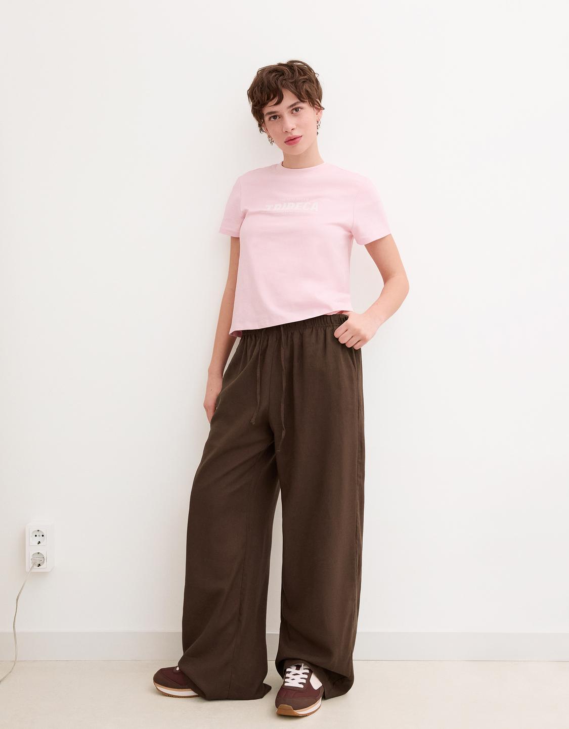 Linen blend trousers with an elasticated waistband
