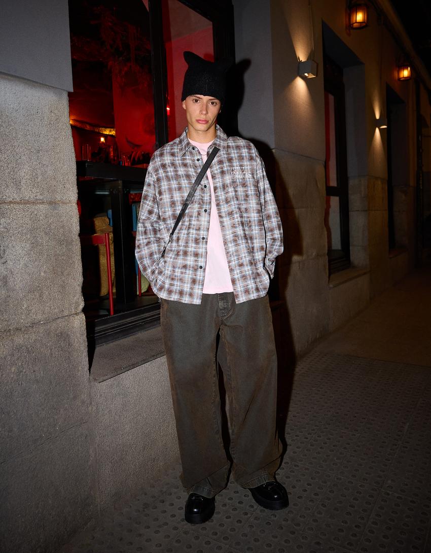 Mega-baggy waxed trousers-Khaki
