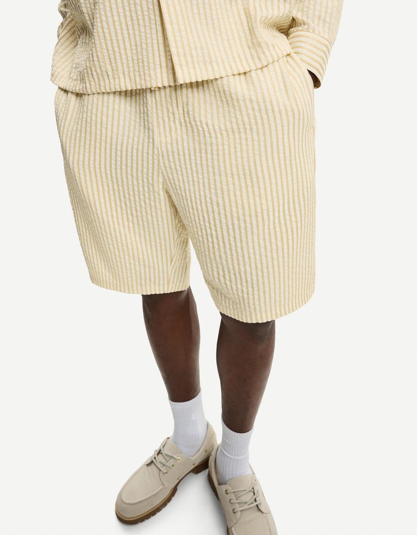 Striped jogger Bermuda shorts-Yellow