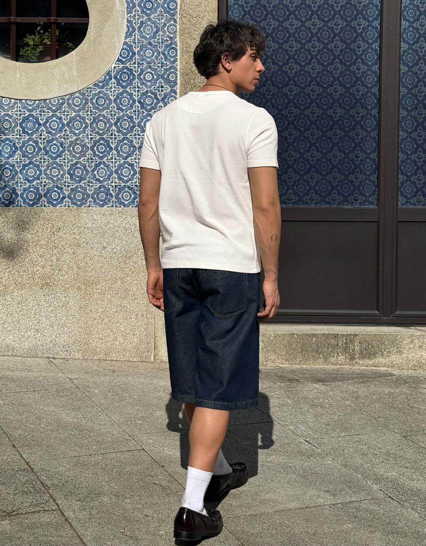 Short sleeve waffle baker T-shirt-Off white