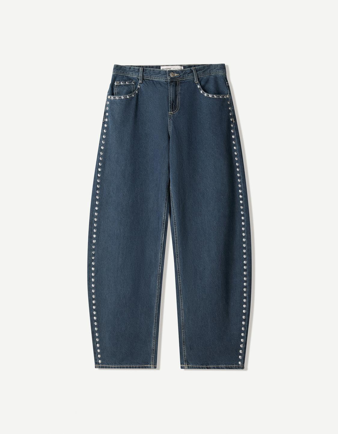 Studded barrel jeans