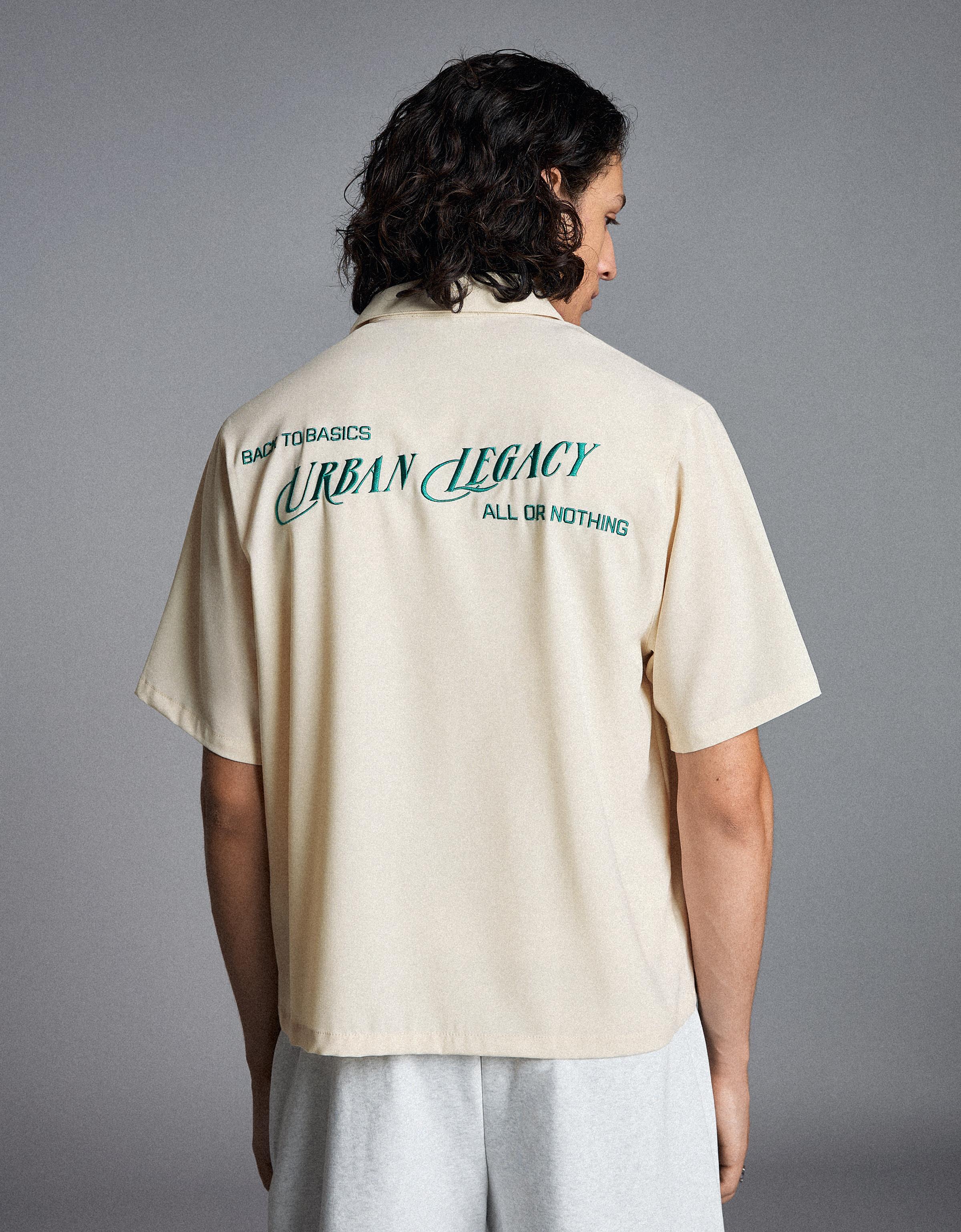 Embroidered short sleeve shirt — Cream