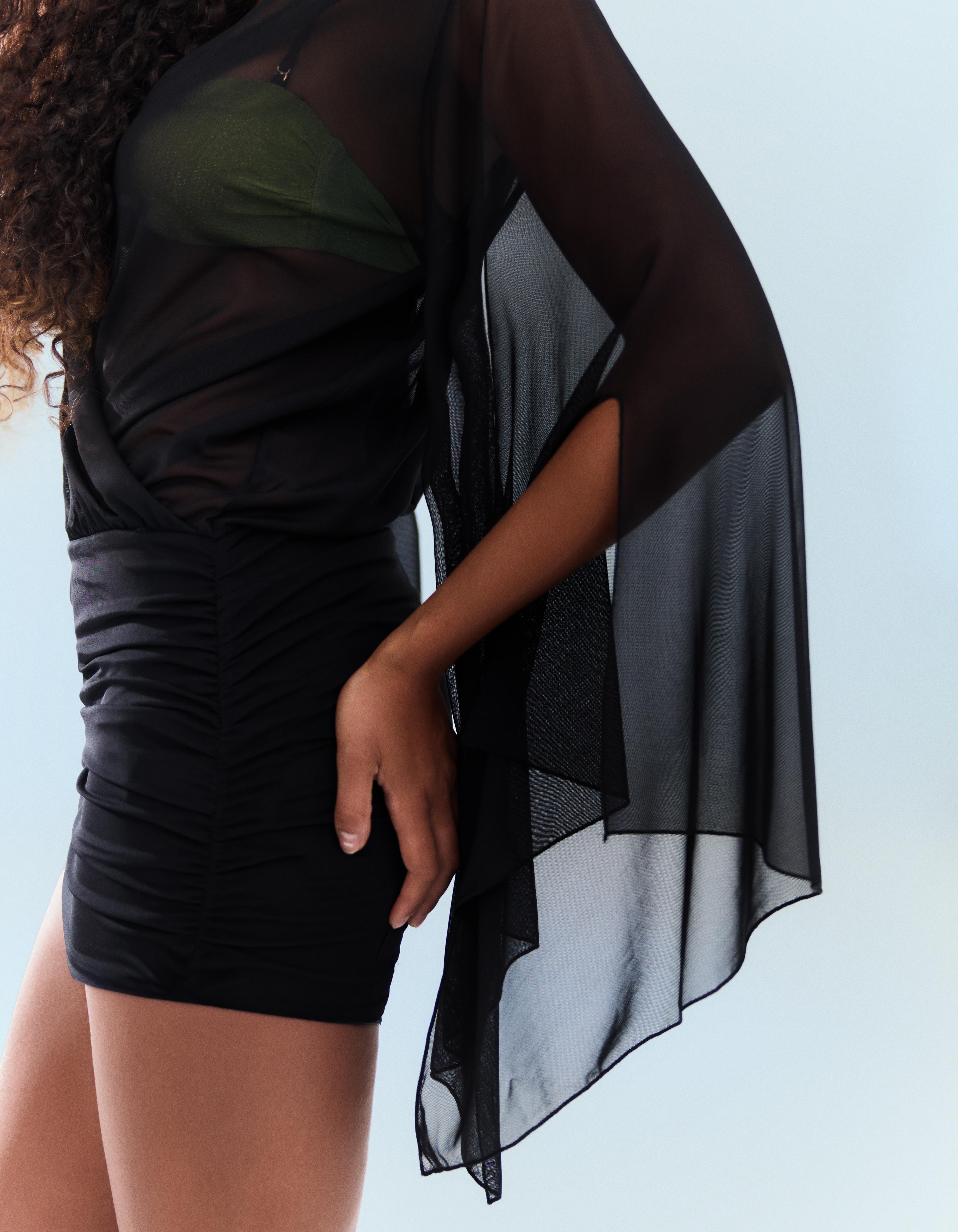Mini cape sleeve dress — Black