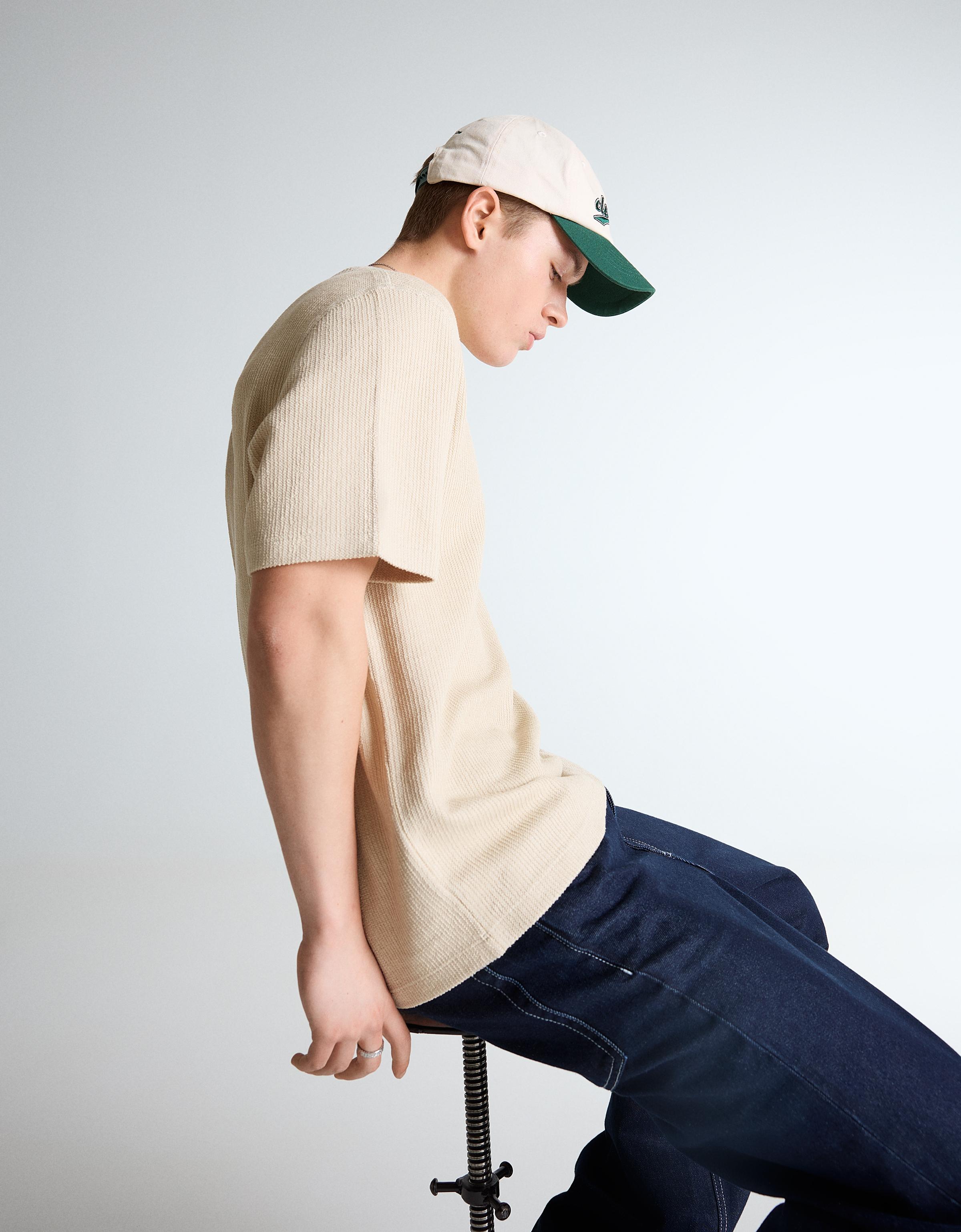 Short sleeve textured T-shirt — Camel