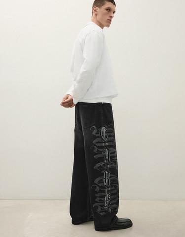 Baggy jeans with star patches — Black 2