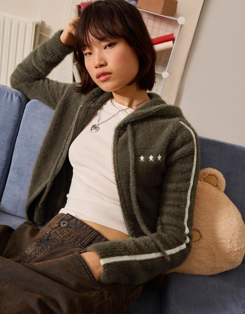 Embroidered Knitted Zip-Up Cardigan-Green