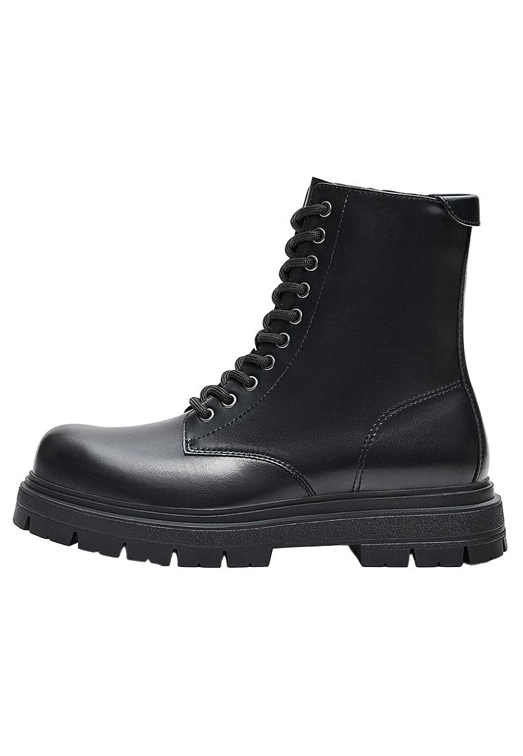 LACE-UP ANKLE BOOTS — BLACK