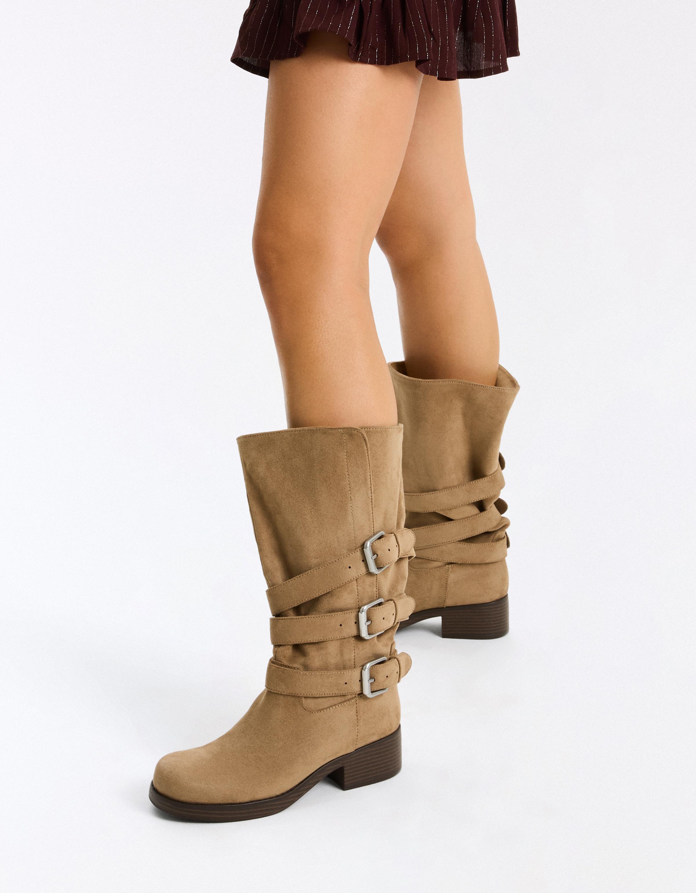 BUCKLED BIKER BOOTS — BEIGE