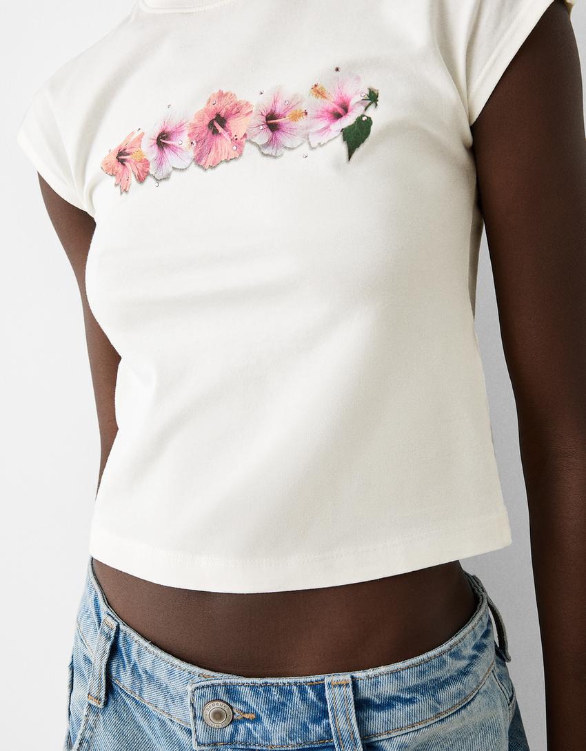 تيشرت بطبعة وأكمام قصيرة وأحجار الراين-أبيض-5