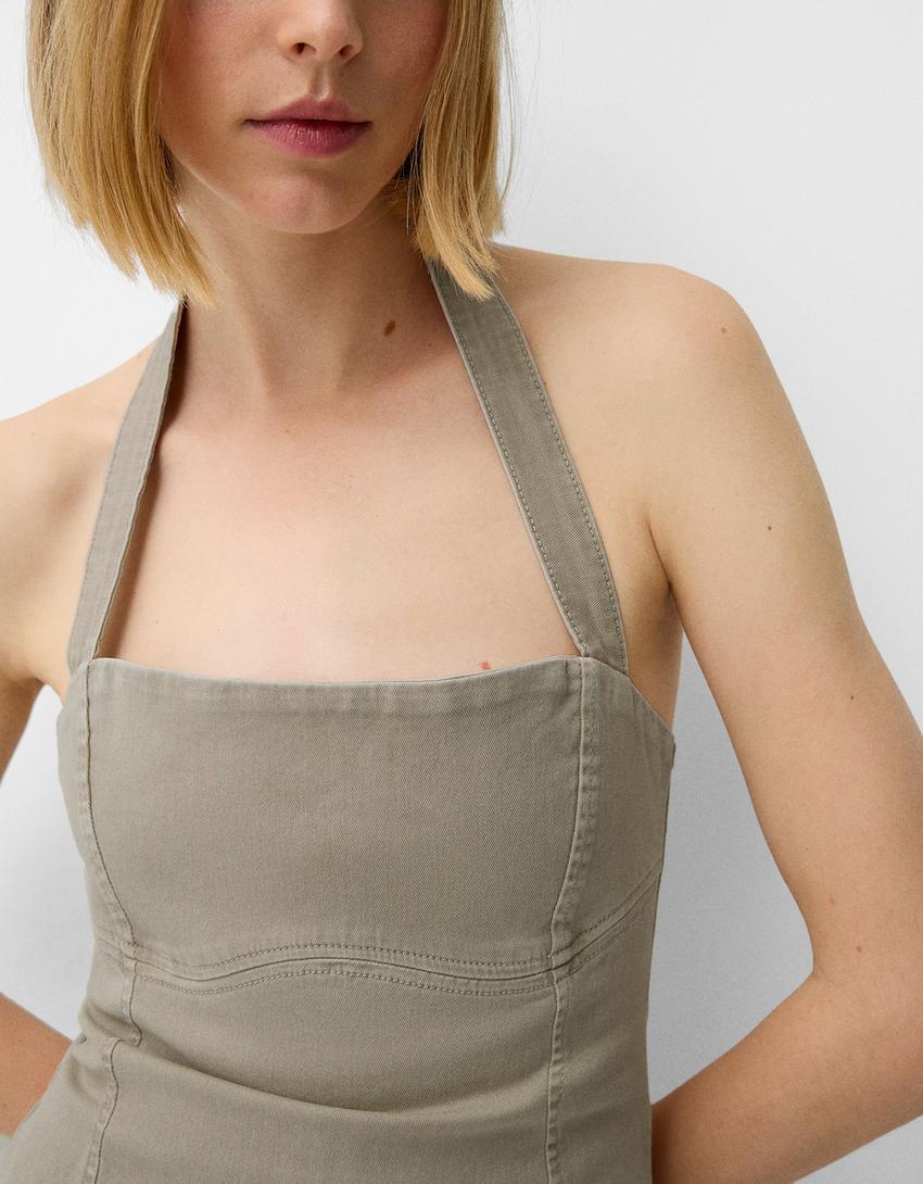 Vestido mini halter sarga-Camel-5