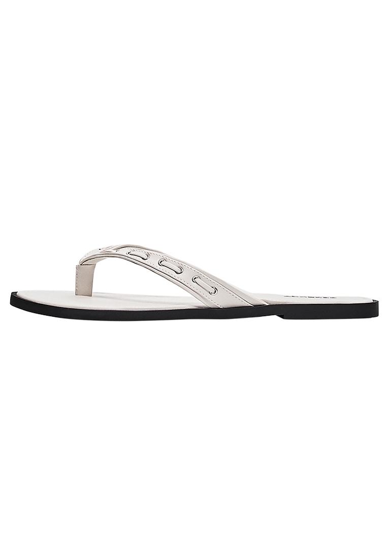 Studded flat slider sandals — WHITE