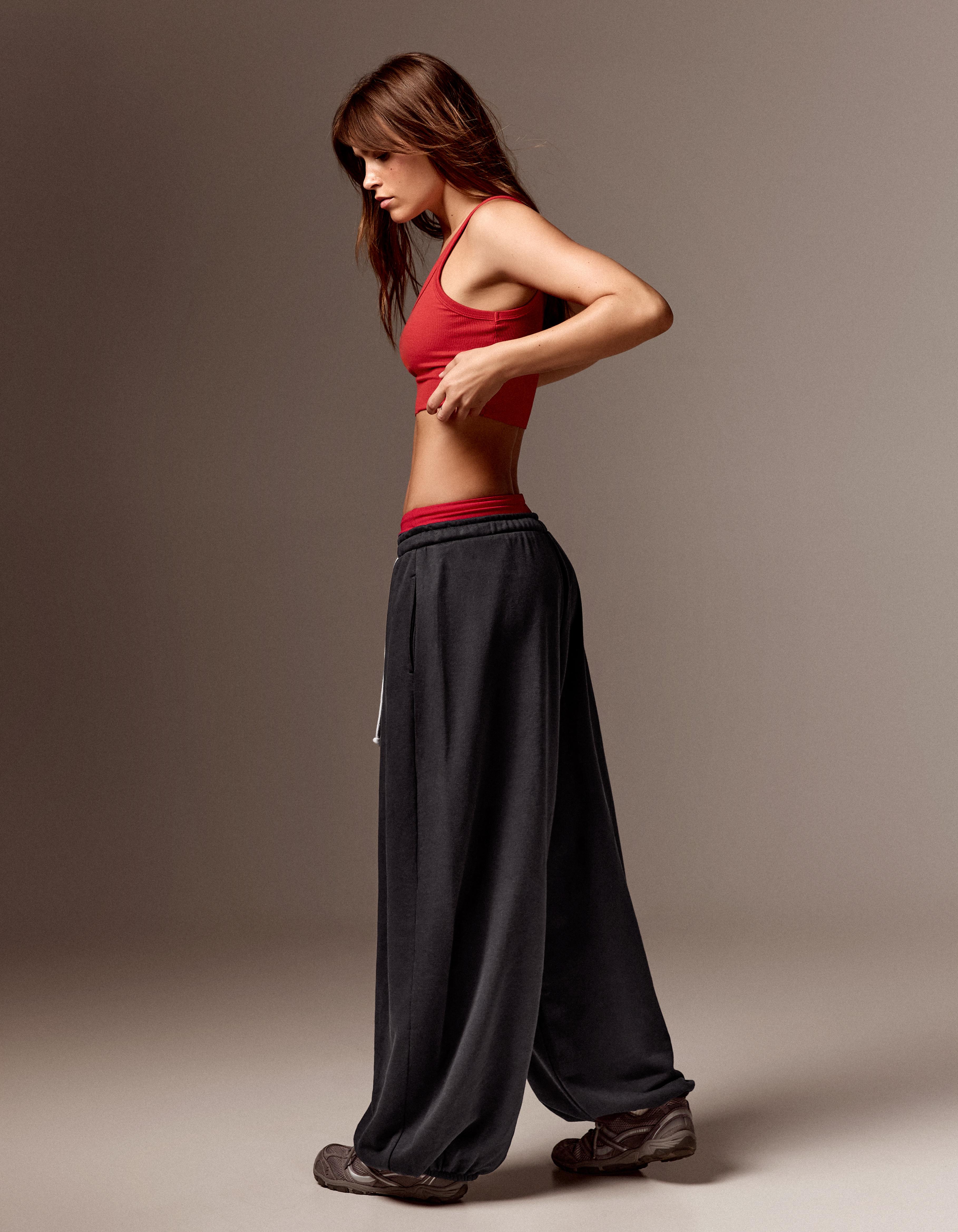 Balloon fit plush dancer trousers — Grey