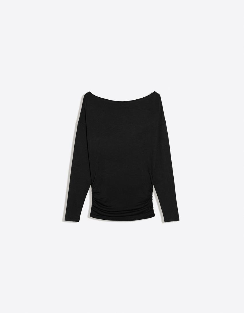 Camiseta manga larga cuello asimétrico-Negro
