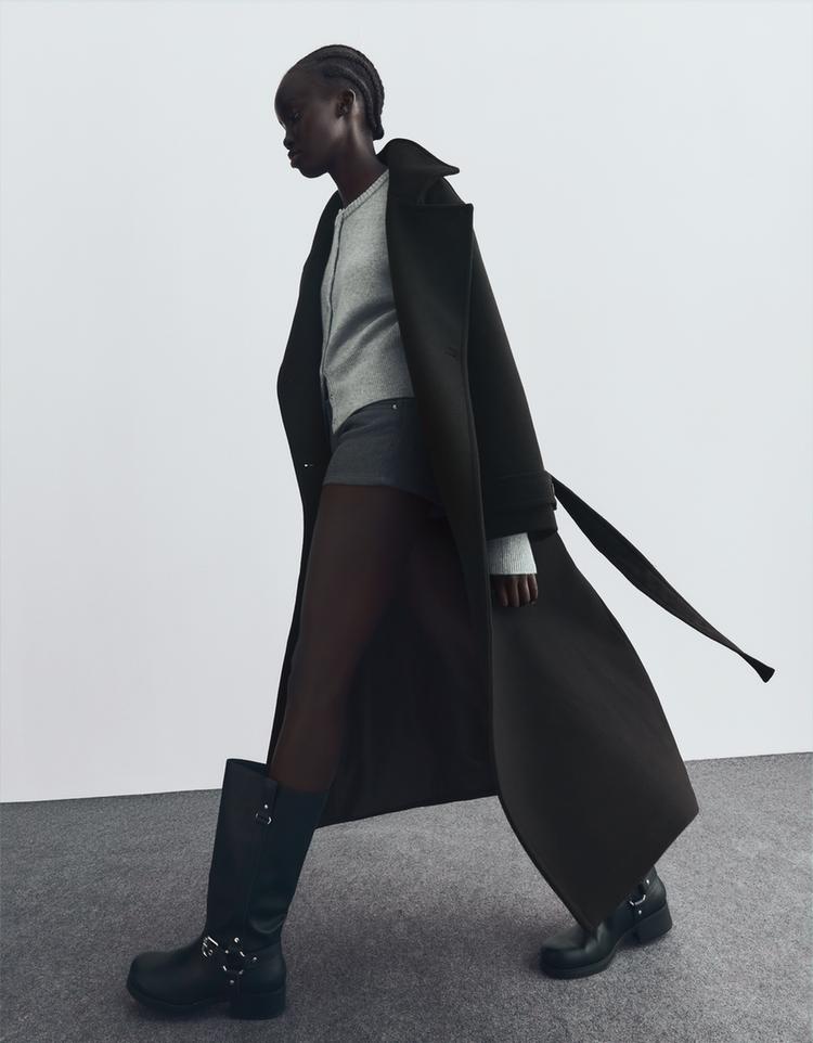 Manteau long à col montant