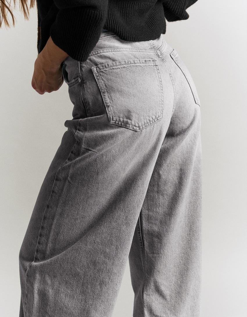 Jeans barrel tiro alto-Gris