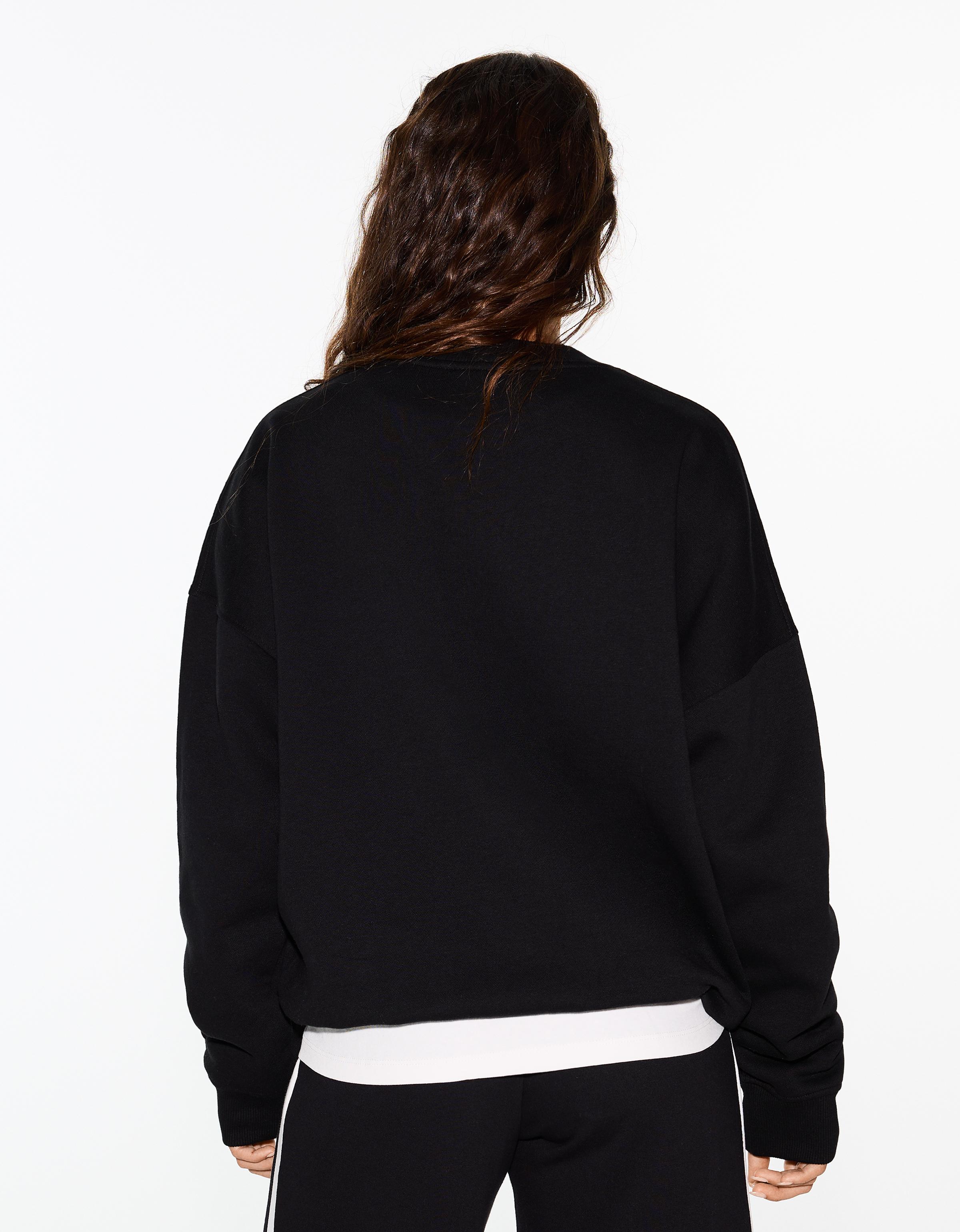 Round neck sweatshirt — Black