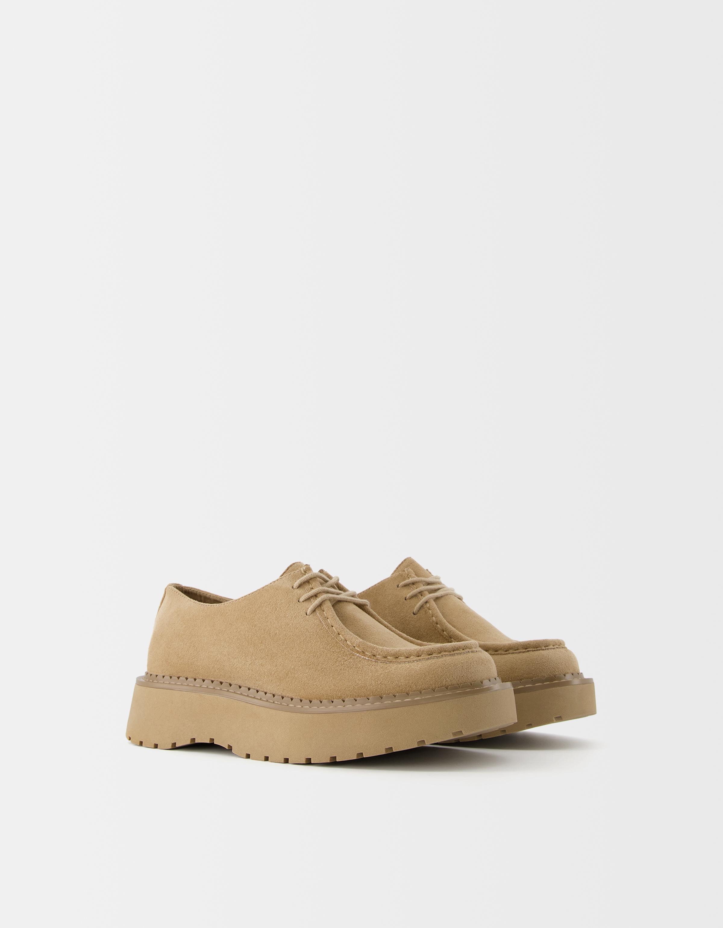 Bershka Flache Schuhe Mit Schnürung Damen 36 Camel