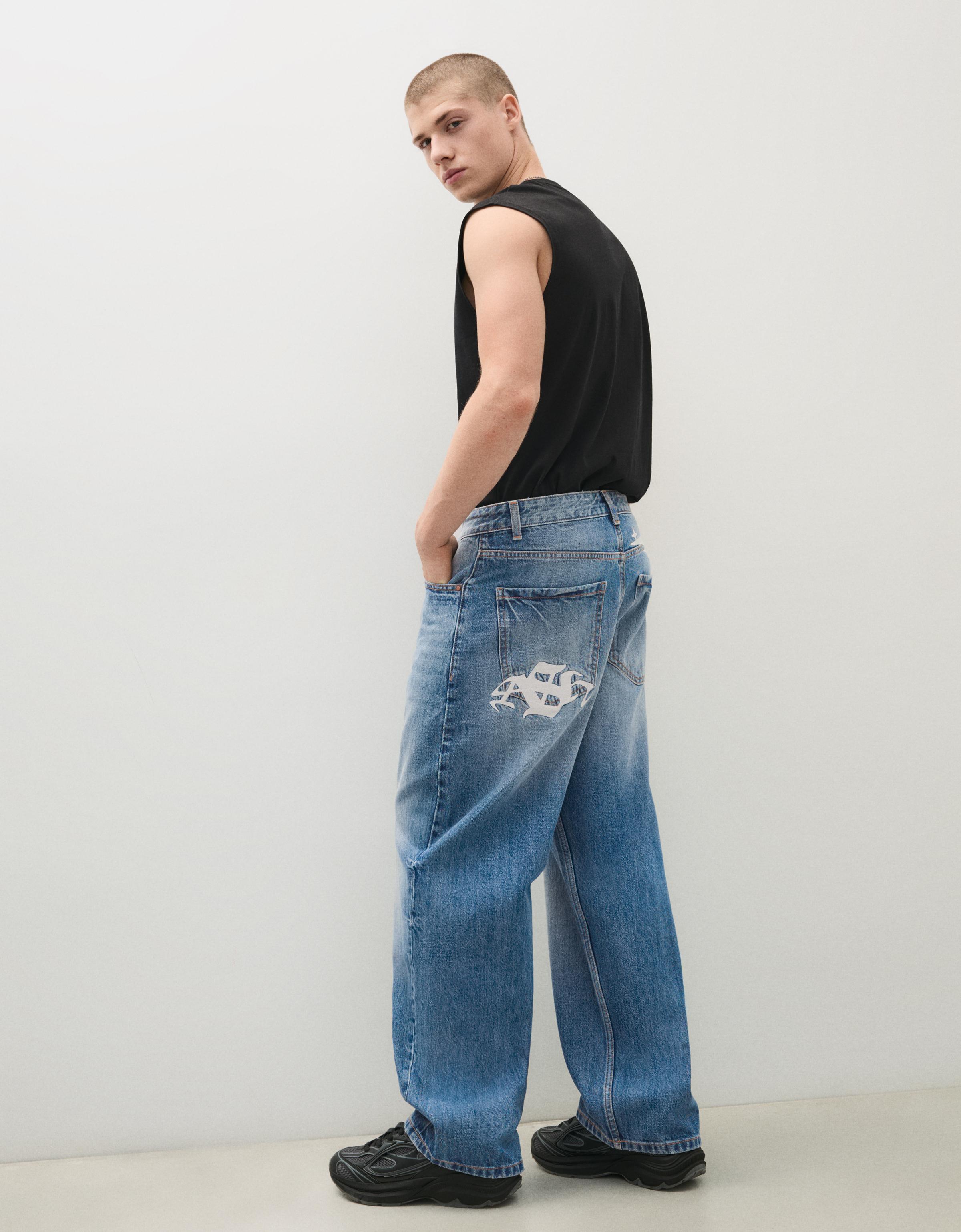 Embroidered neobarrel jeans — Light blue