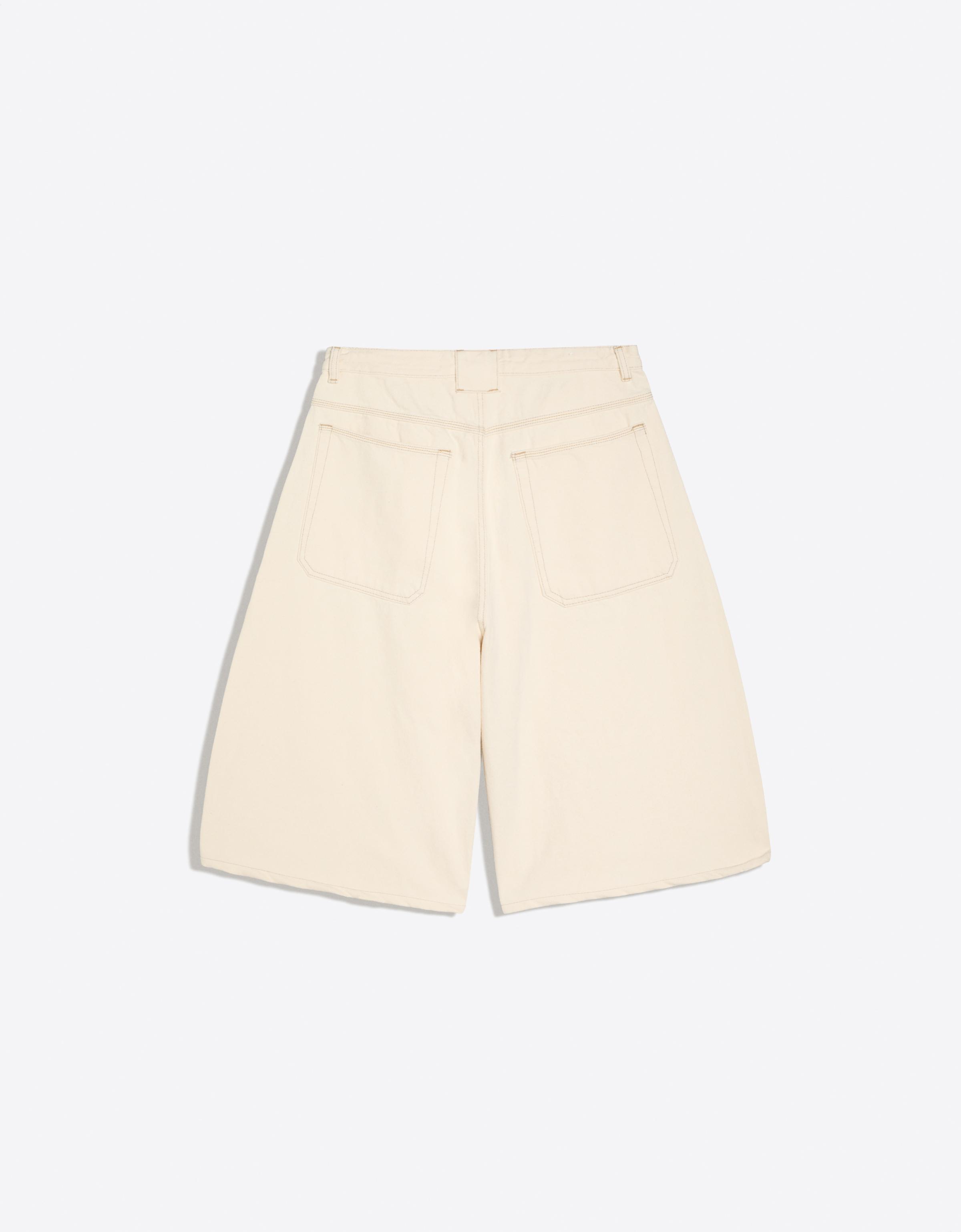 Barrel leg denim Bermuda shorts — Cream