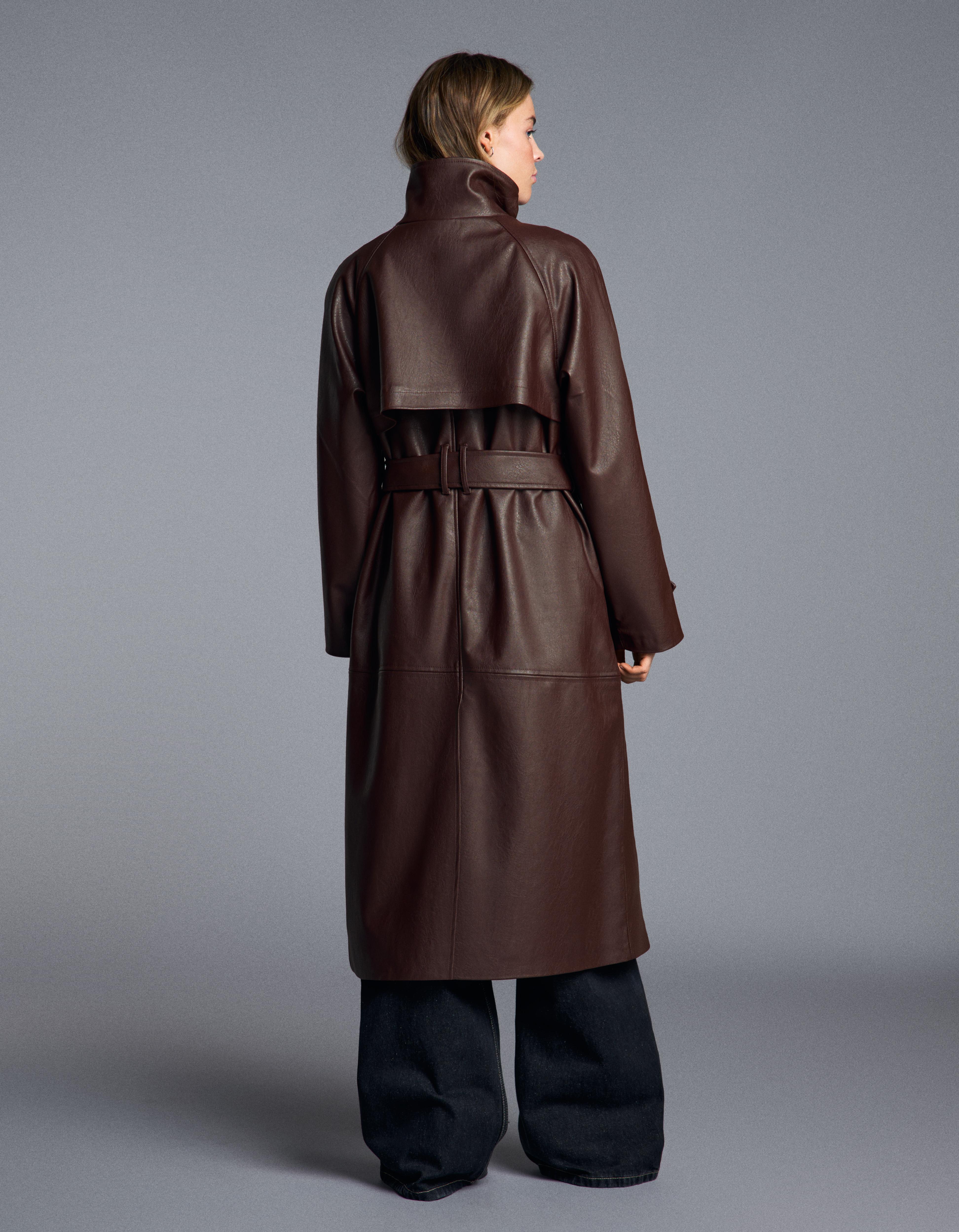 Long leather effect belt trench coat with funnel neck — Burgundy