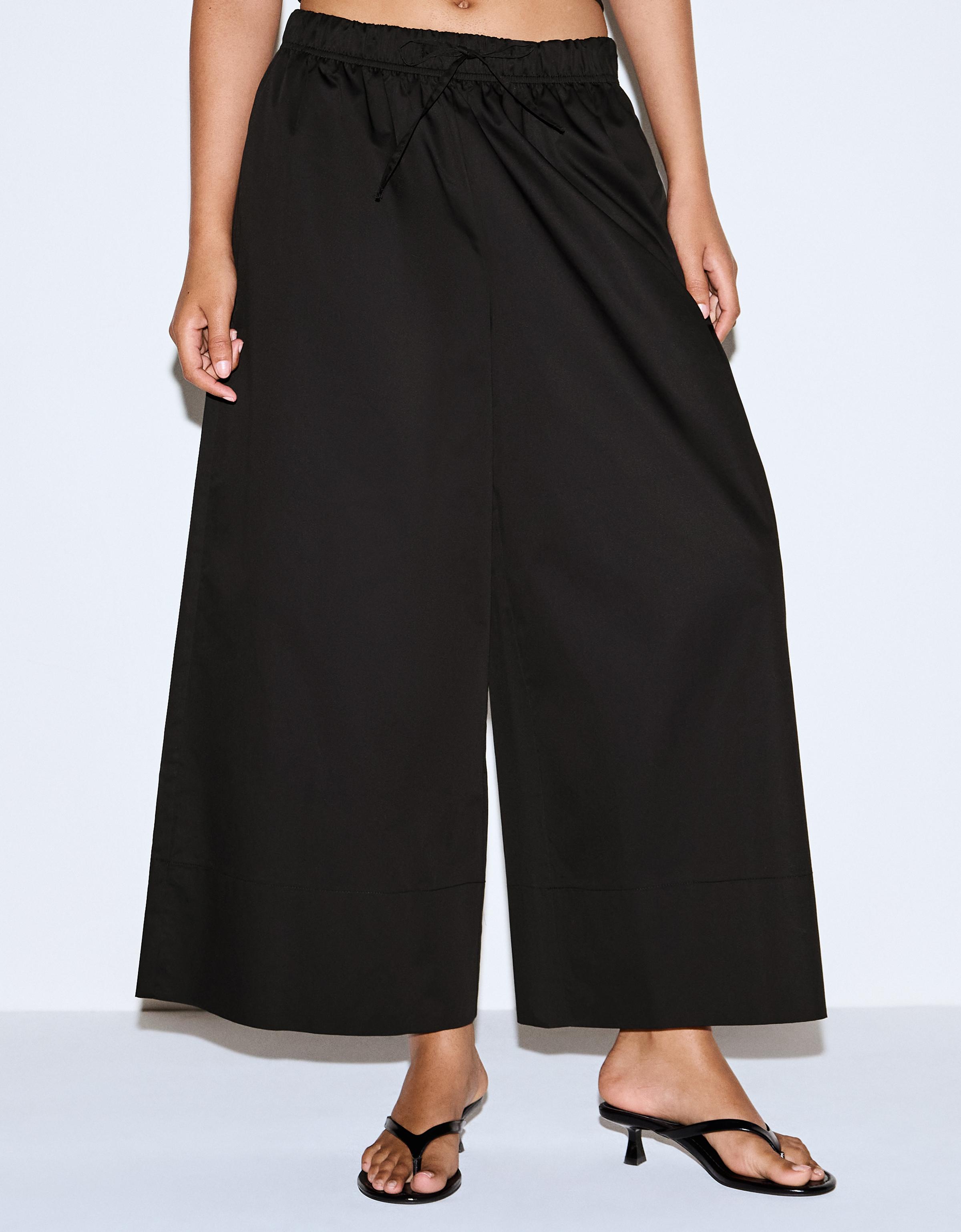 Heeled thong sandals — BLACK