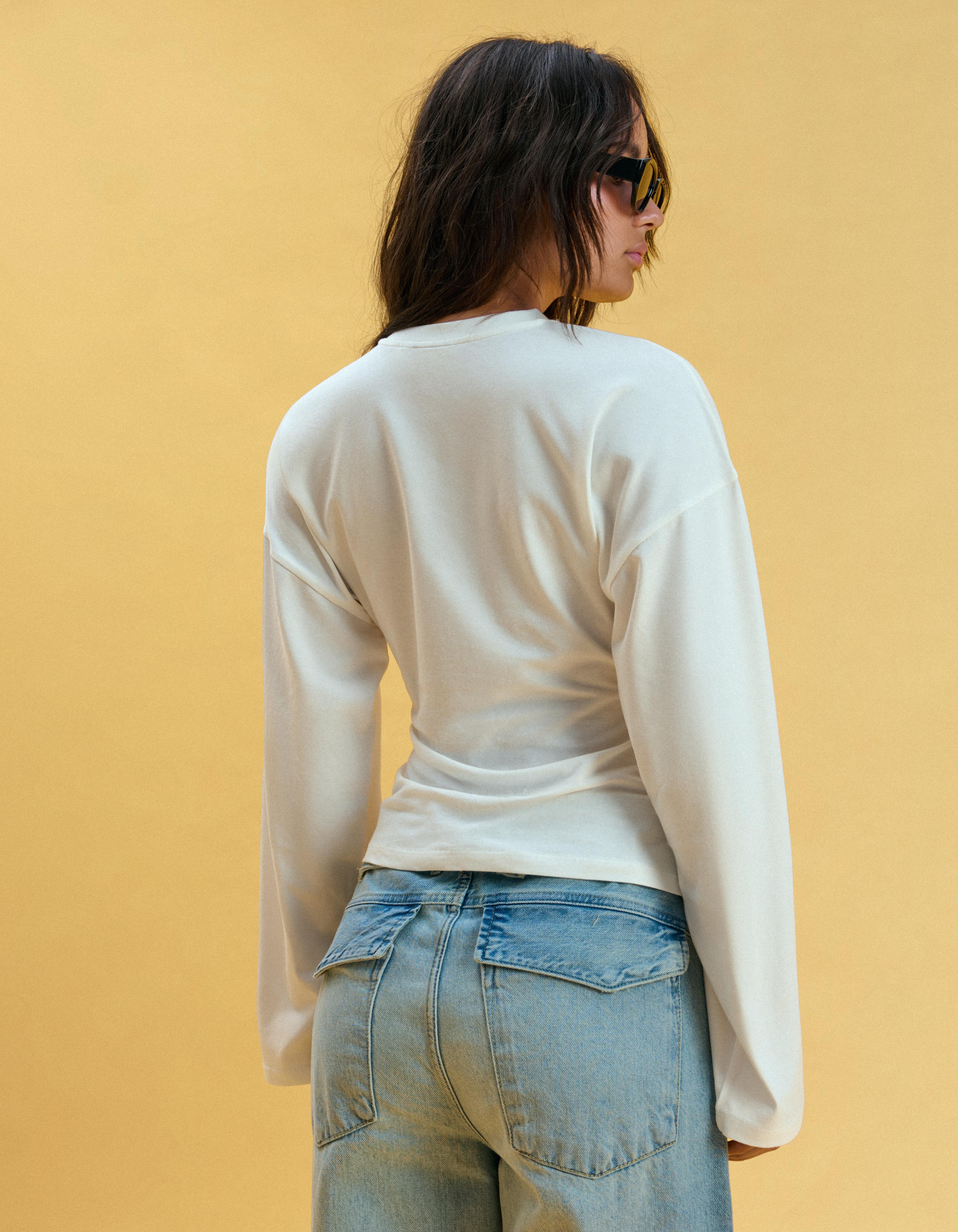 Ruched long sleeve T-shirt — Off white