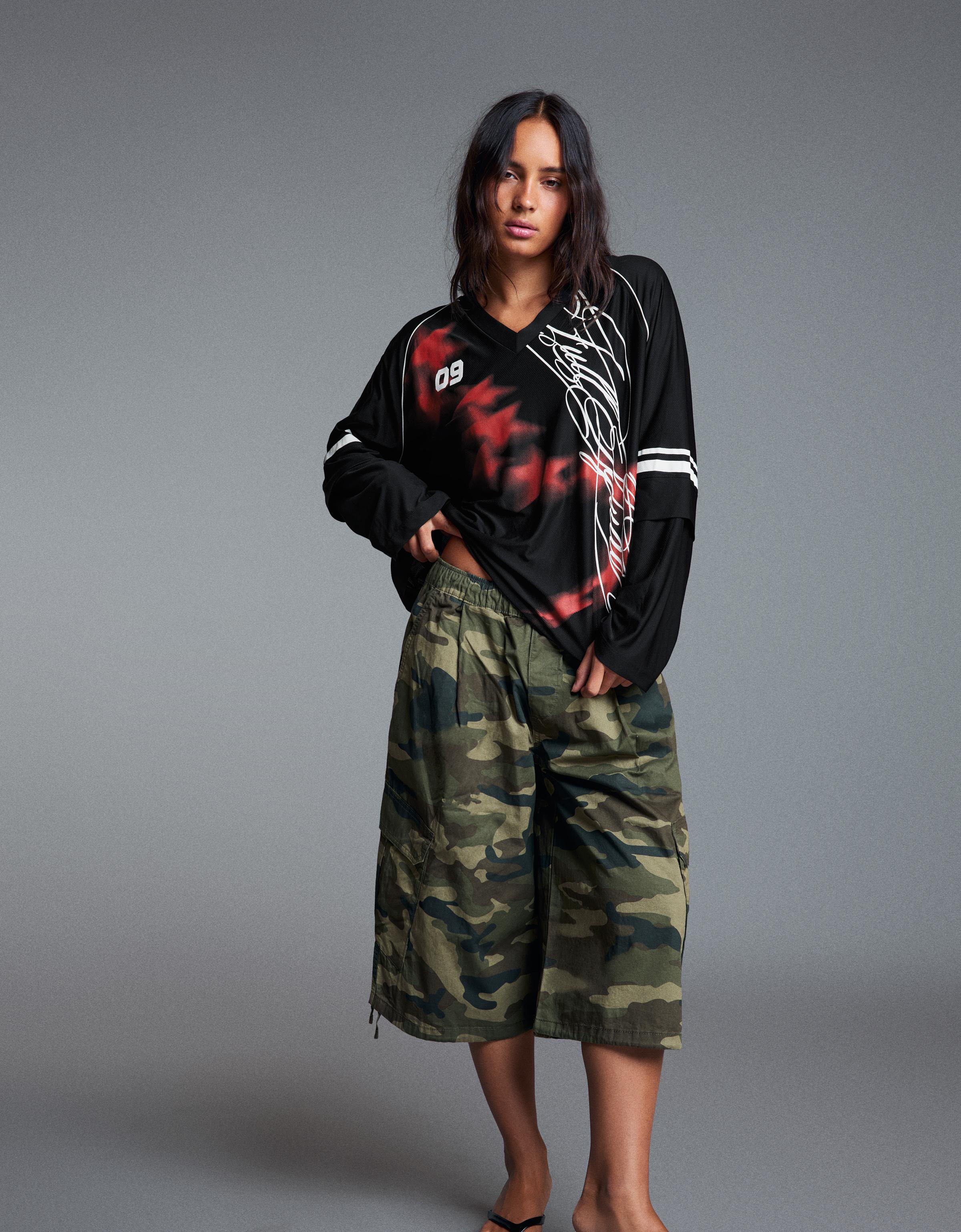 Oversize double sleeve print T-shirt — Black
