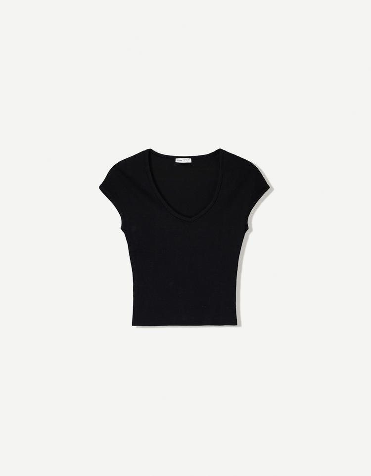 Short sleeve V-neck T-shirt