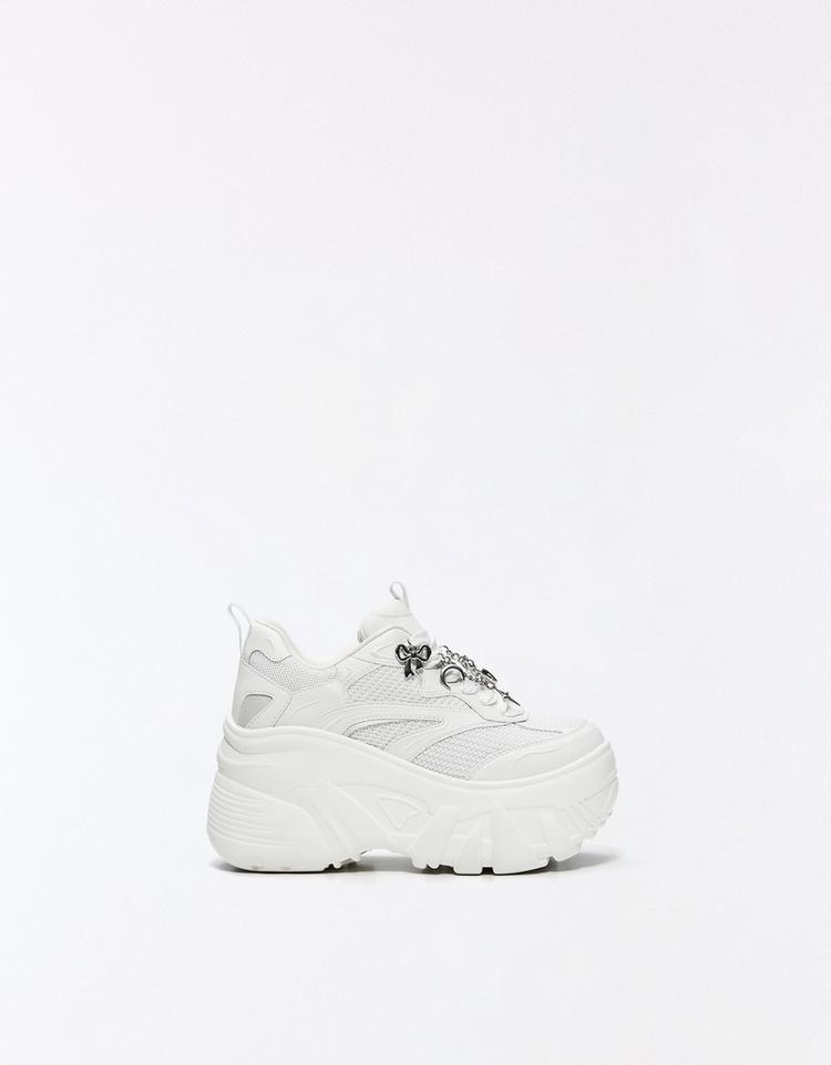 XL platform trainers with charms — WHITE