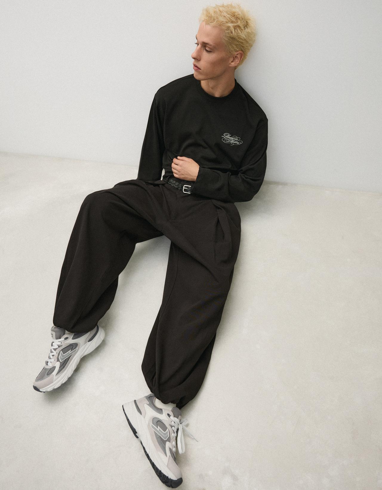 MULTI-PIECE TRAINERS — Grey