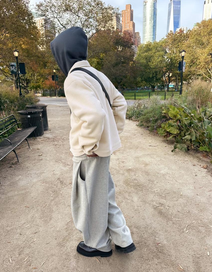 Boxy-Jacke mit Lammfellimitat-Rohweiß