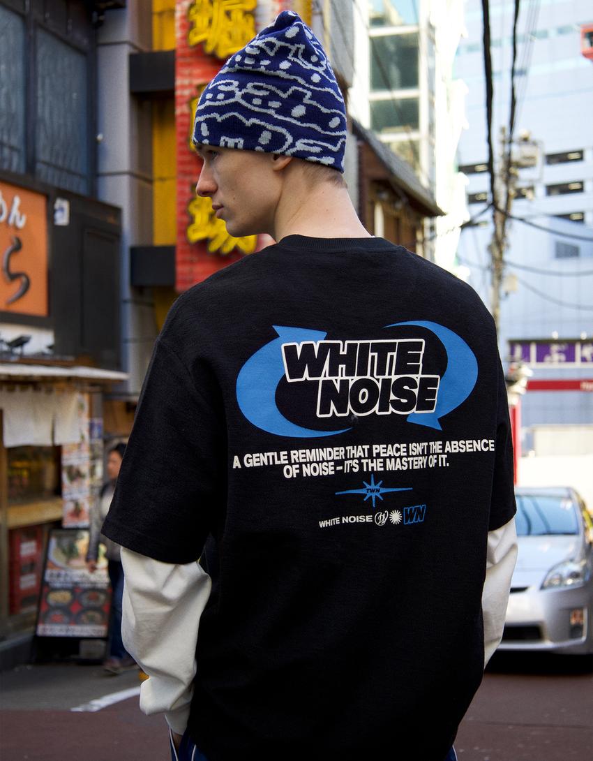 T-Shirt mit kurzen Ärmeln und Frottee-Print-Schwarz